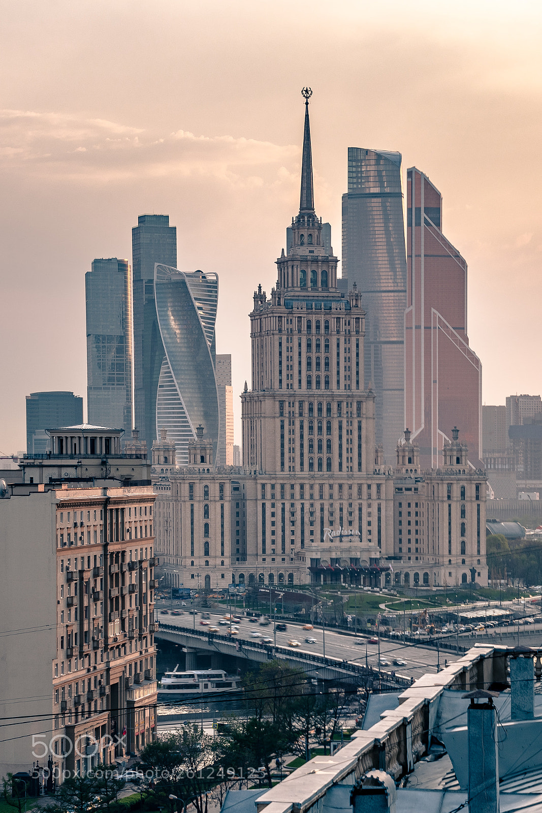 Canon EOS 70D sample photo. Moscow city centre photography