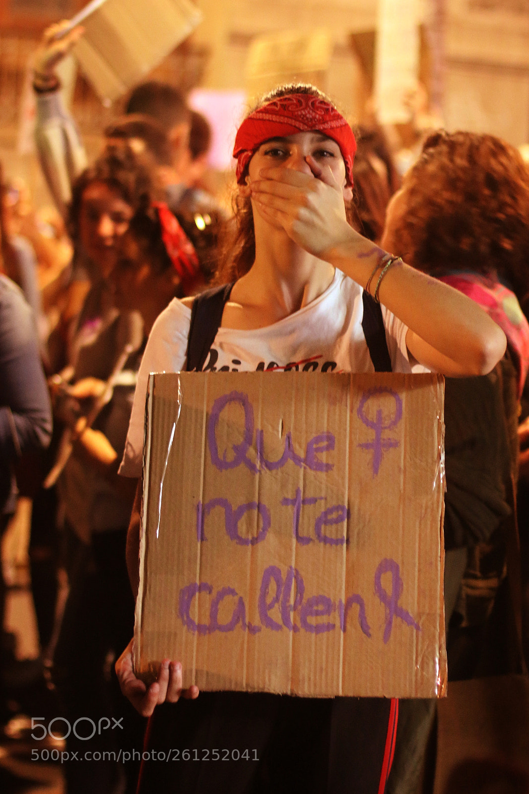Canon EOS 70D sample photo. No es no photography