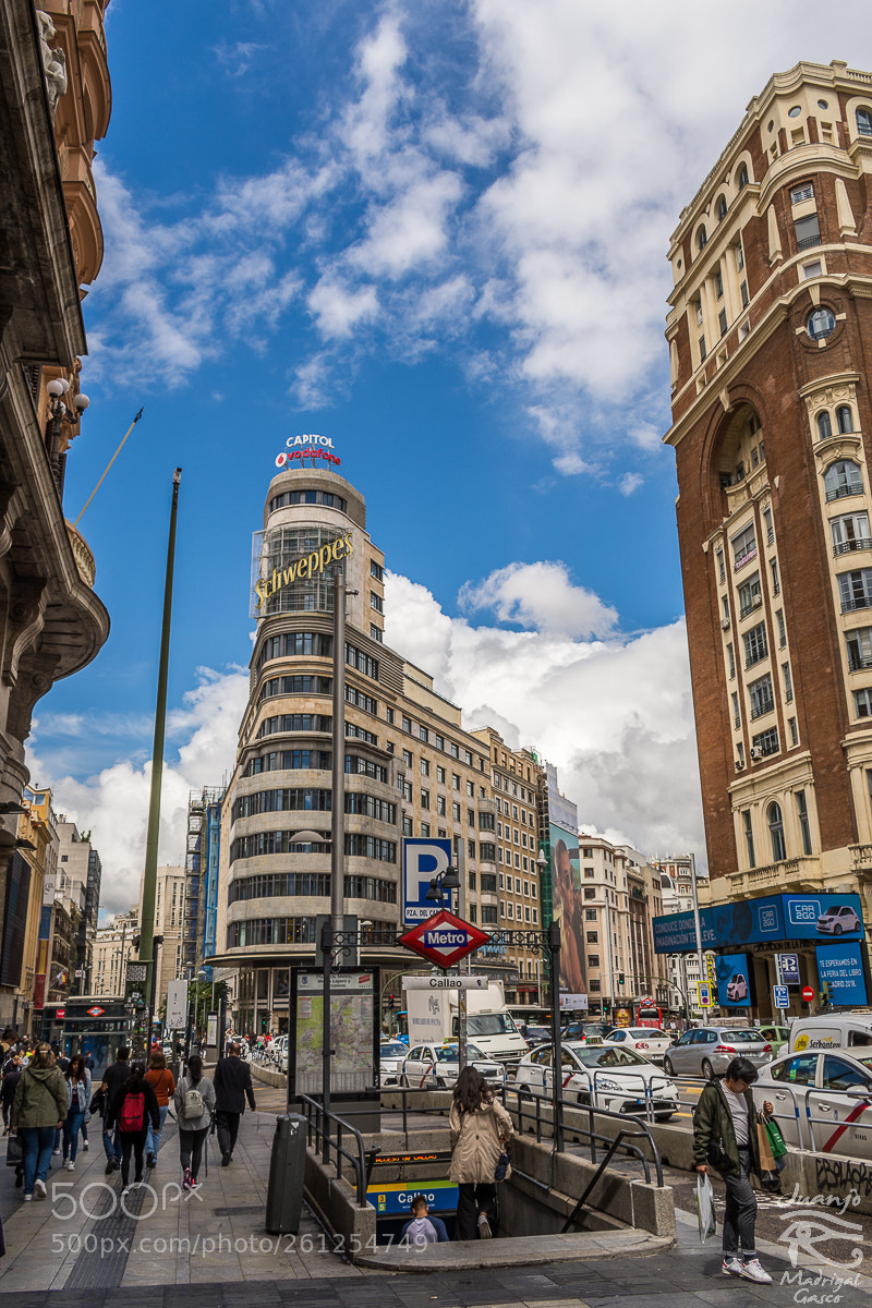 Nikon D7200 sample photo. Plaza de callao photography