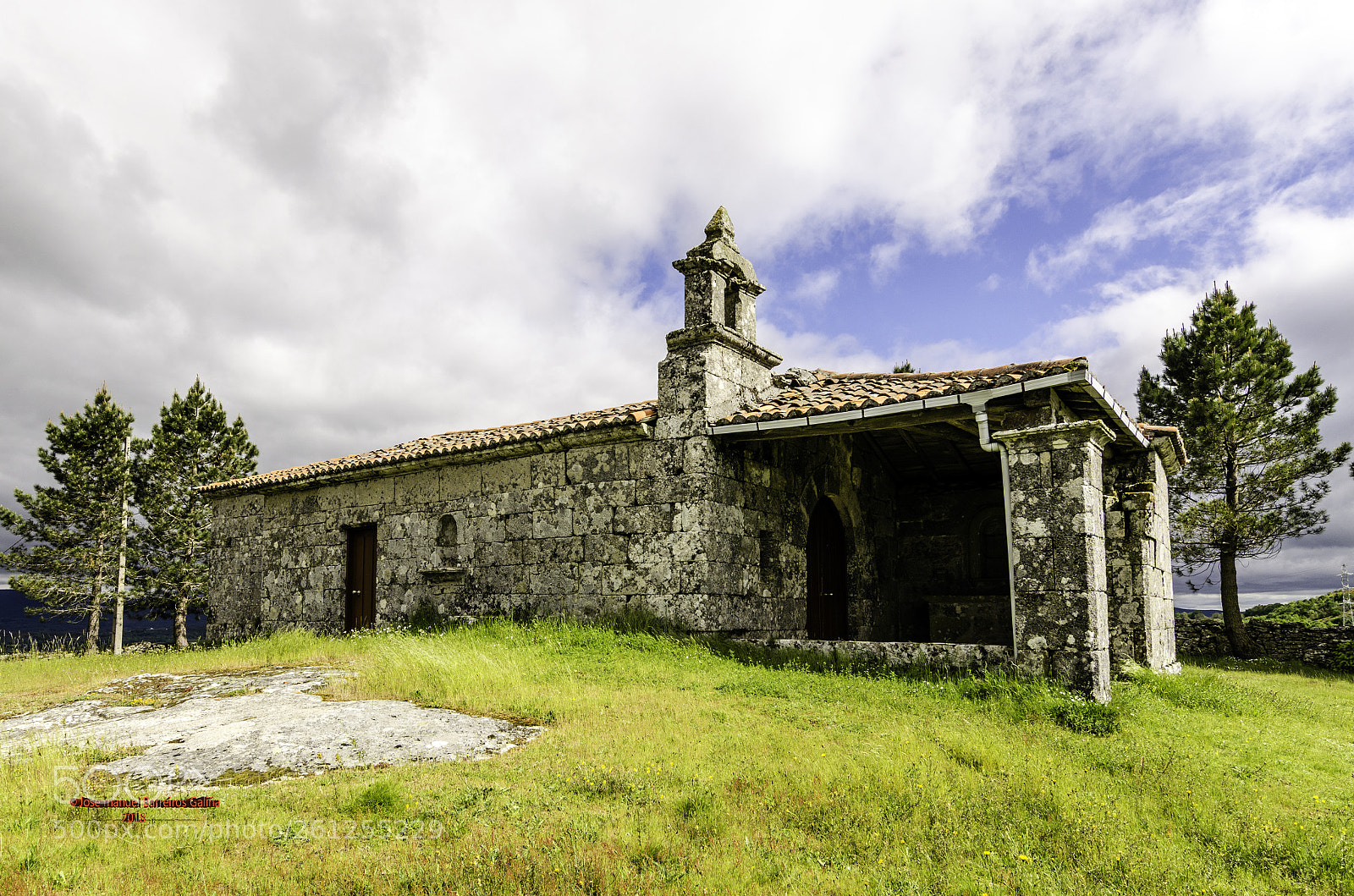 Nikon D5100 sample photo. Capilla triguas photography