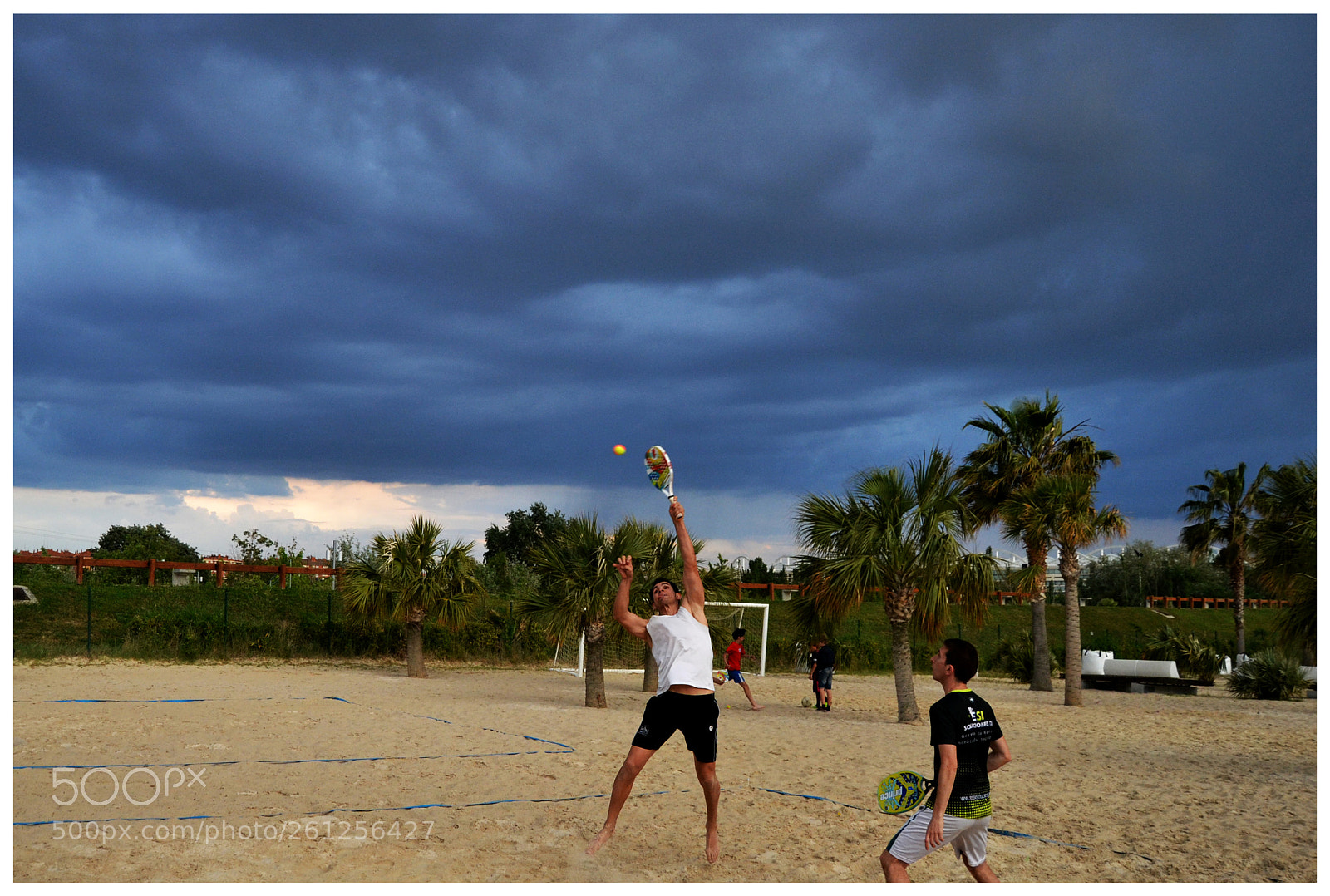 Nikon D3100 sample photo. Nubes photography