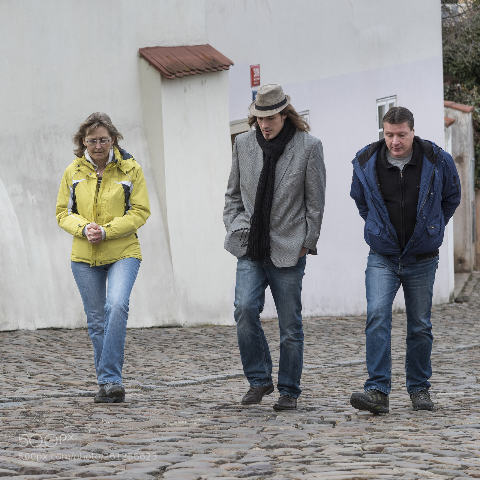 Nikon D810 sample photo. Three people walking on photography
