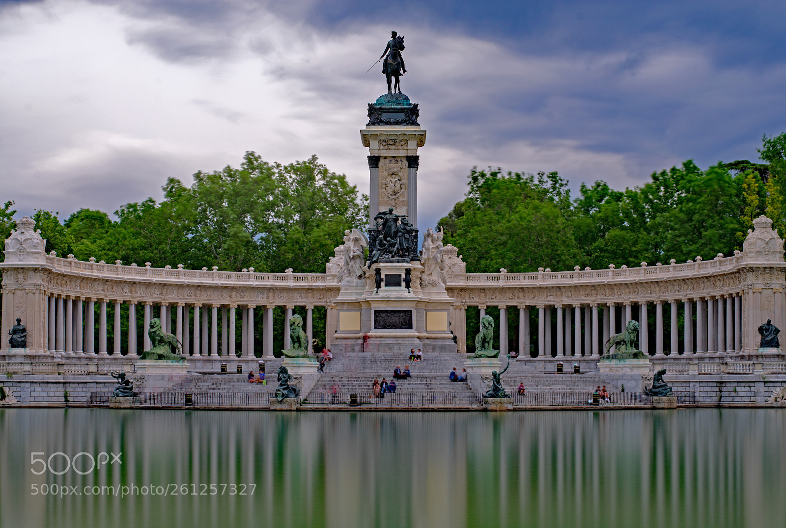 Nikon D3400 sample photo. Monument to alfonso xiii photography