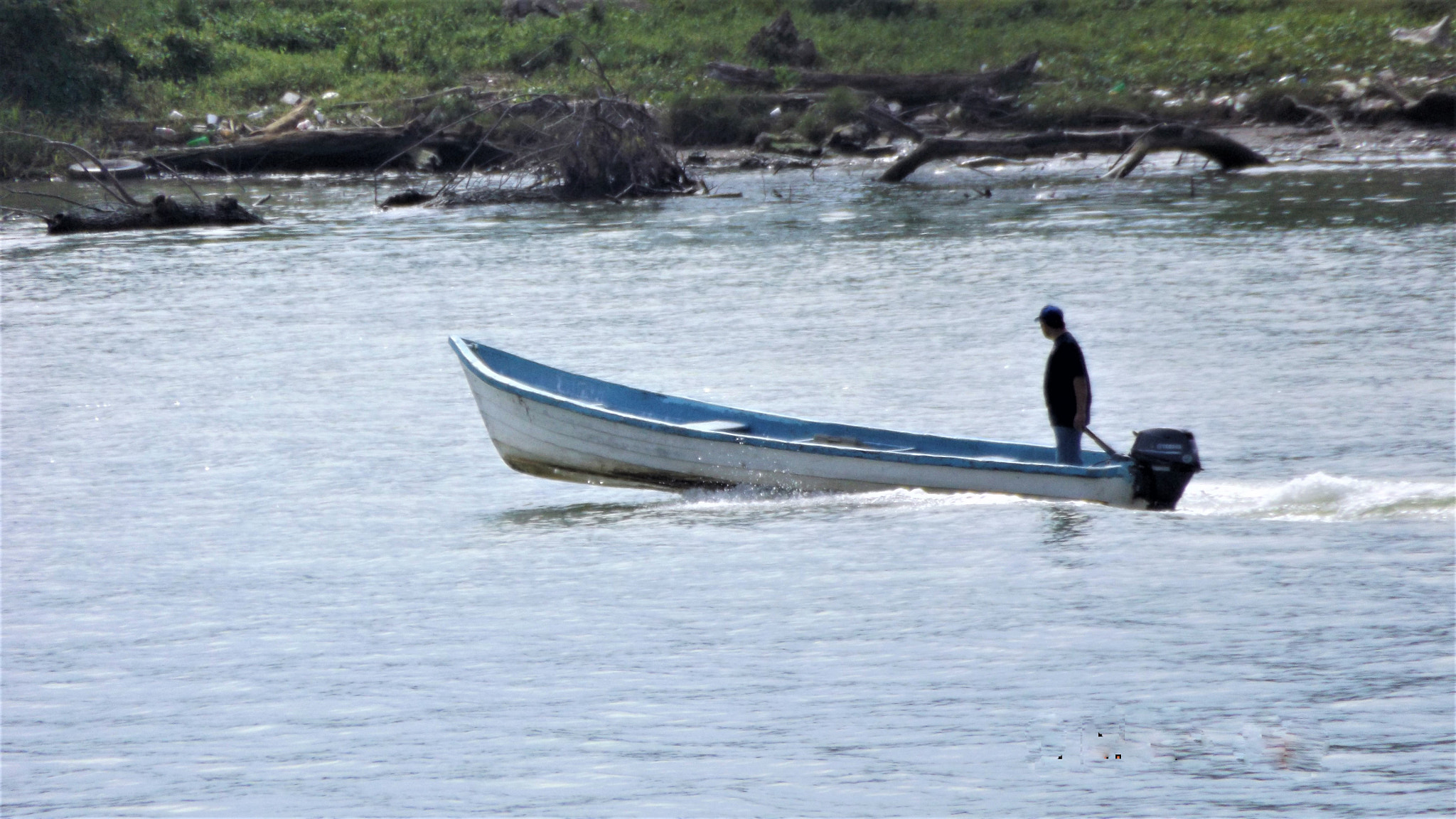 Fujifilm FinePix S4800 sample photo. Fisherman going to work photography