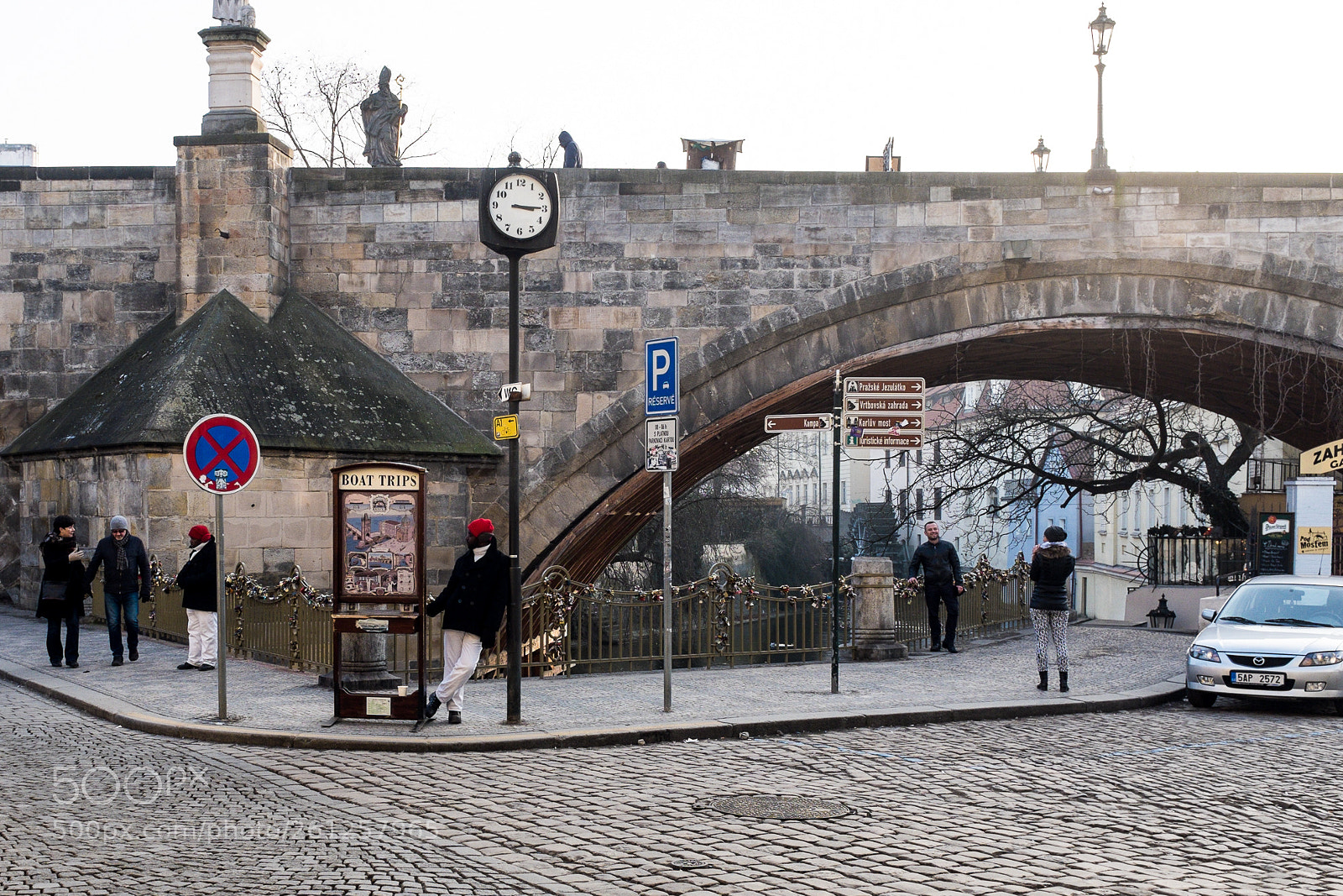 Fujifilm X100S sample photo. Prague bridge photography