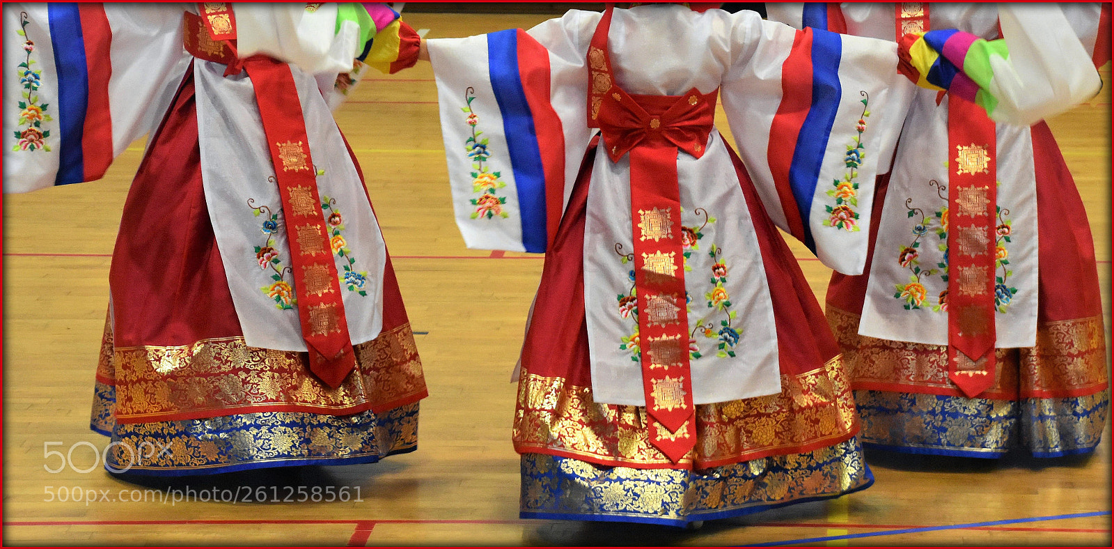 Nikon D5500 sample photo. South korean dancers photography