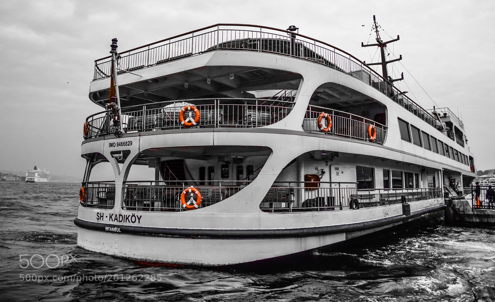 Nikon D3200 sample photo. Eminonu ferry travel photography