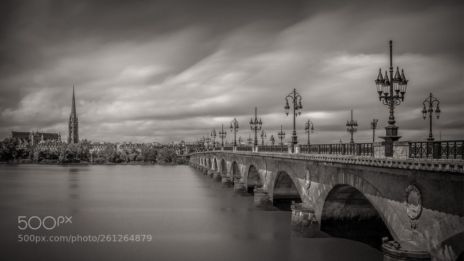 Sony a7 III sample photo. Vintage bordeaux photography