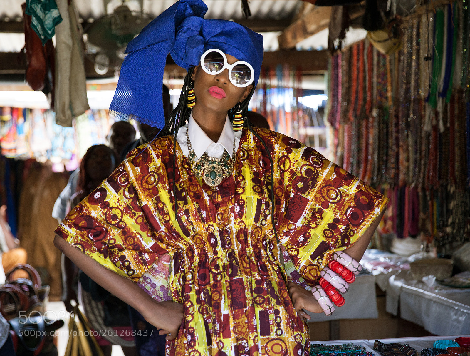 Canon EOS 5D Mark II sample photo. Market style photography