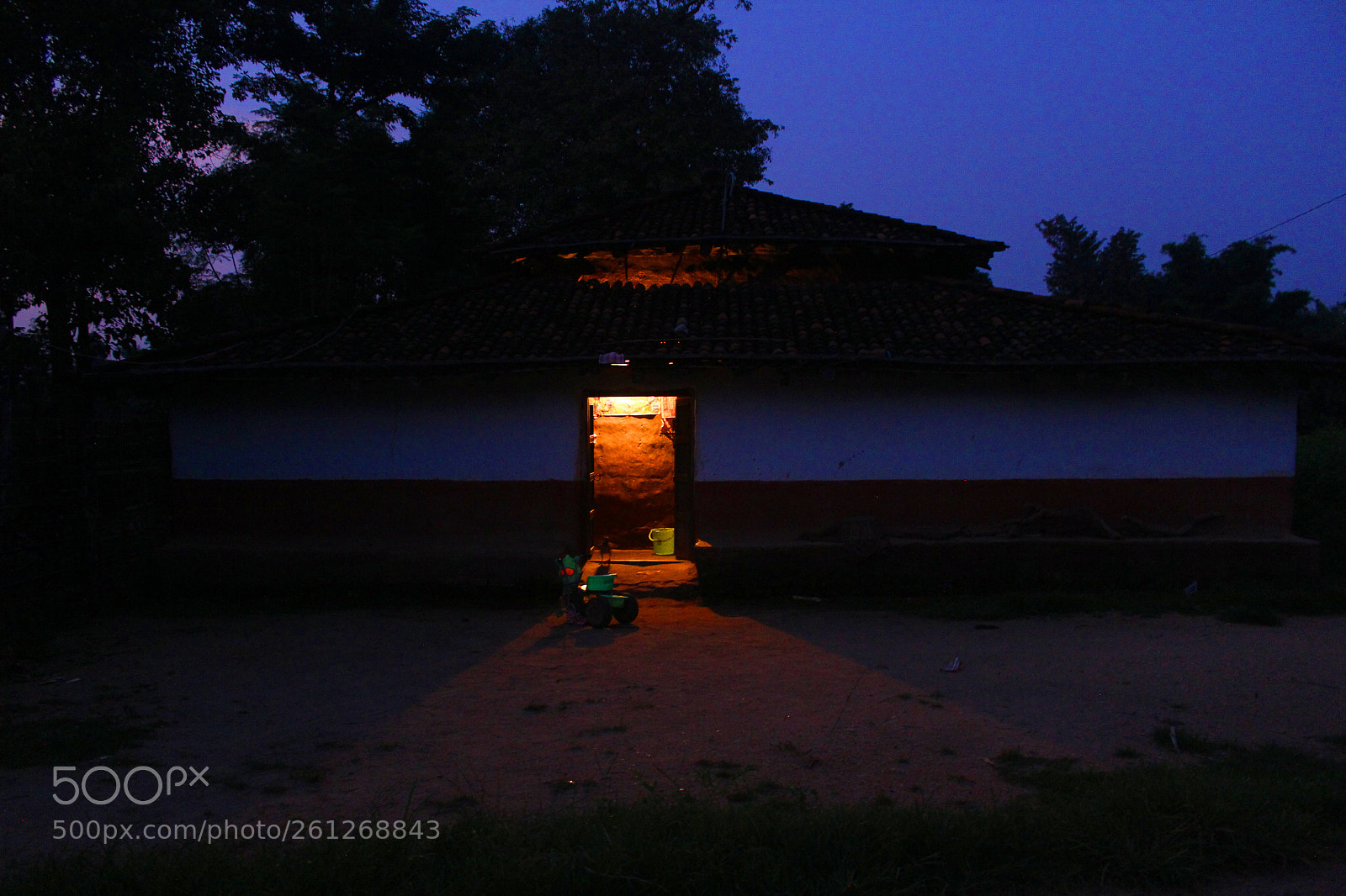 Canon EOS 60D sample photo. Img photography