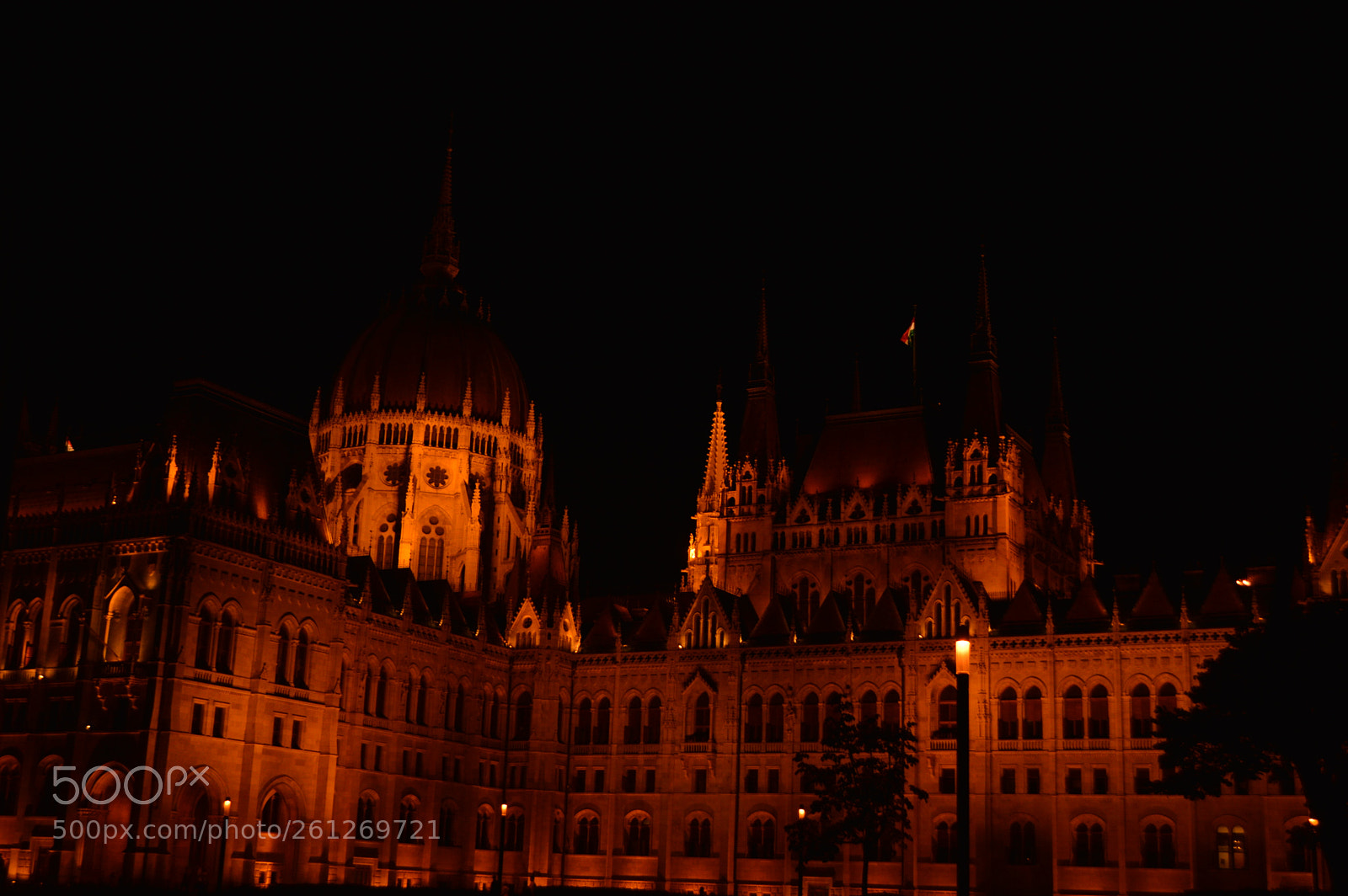 Nikon D3200 sample photo. Hungarian parliament photography