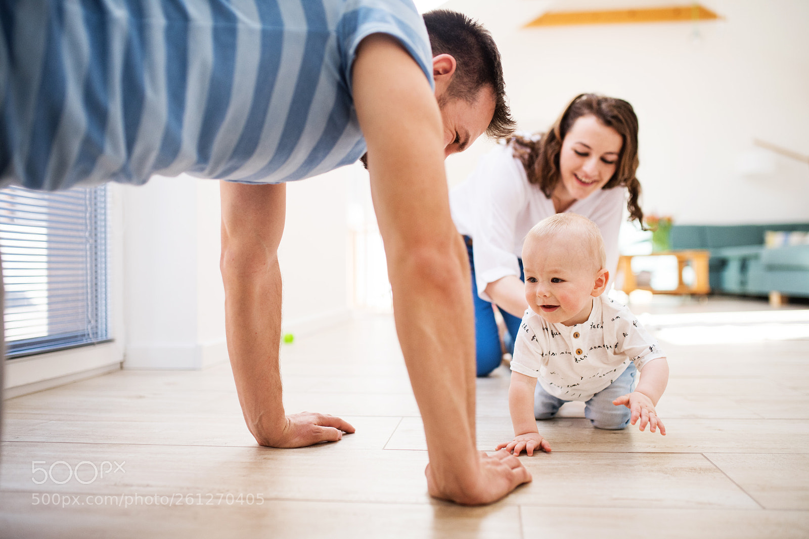Nikon D5 sample photo. Young family with a photography