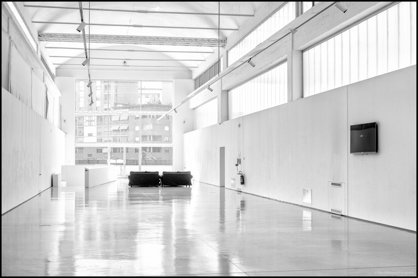 Fujifilm X-E1 sample photo. Museum photography