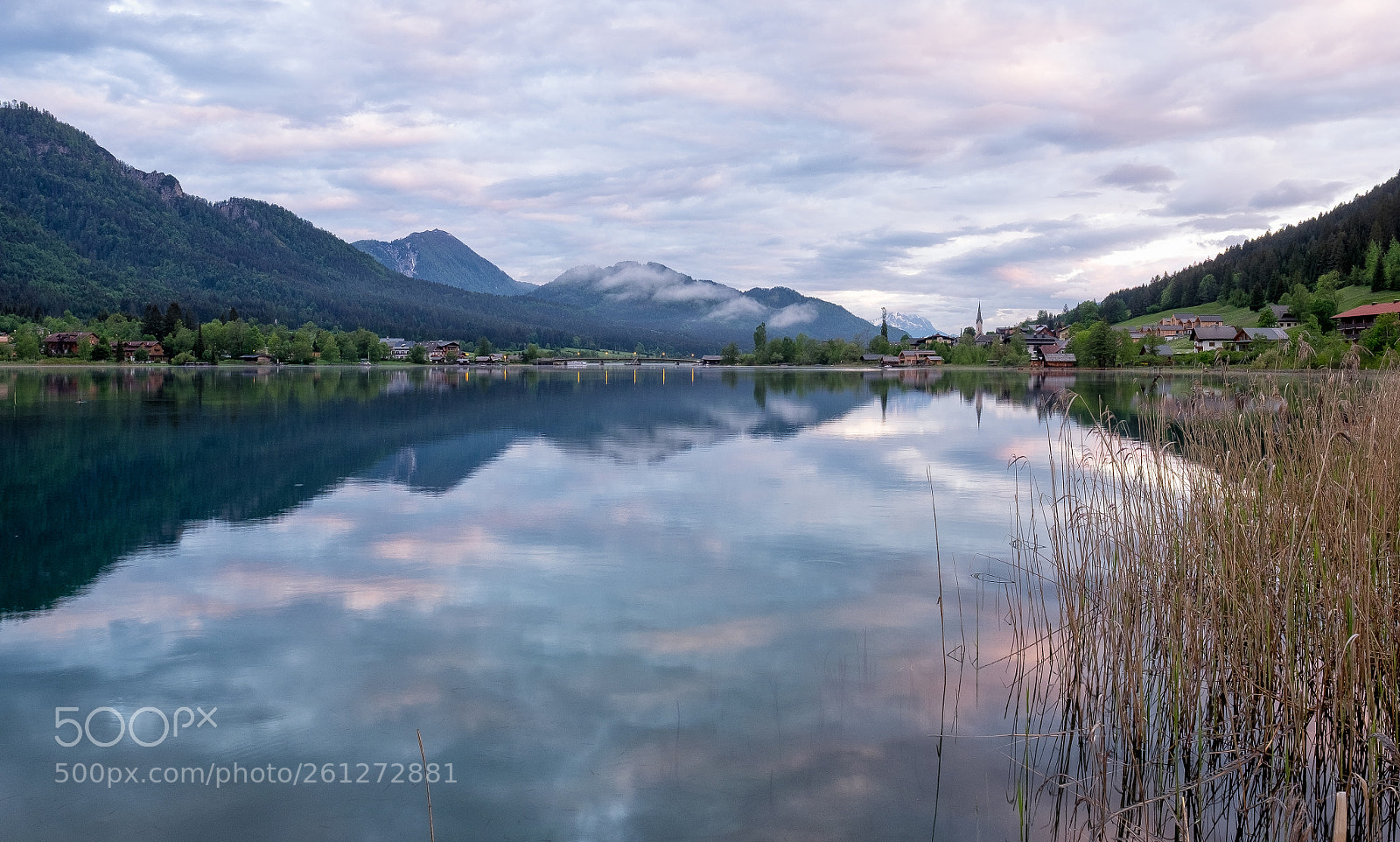 Fujifilm X-T10 sample photo. Sunrise in the lake photography