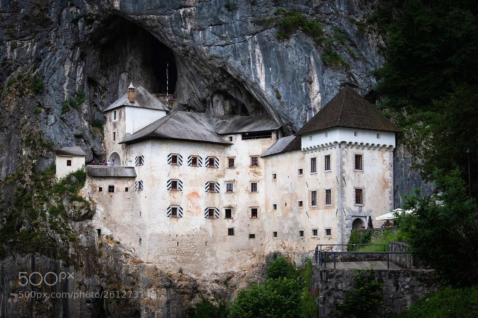 Fujifilm X-T2 sample photo. Predjama castle (predjamski grad) photography