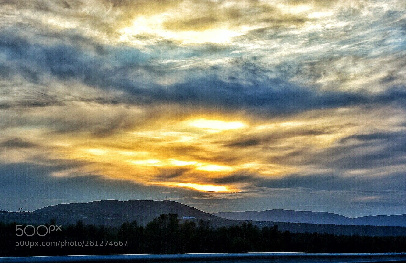 Nikon D7200 sample photo. Fire in the sky  photography