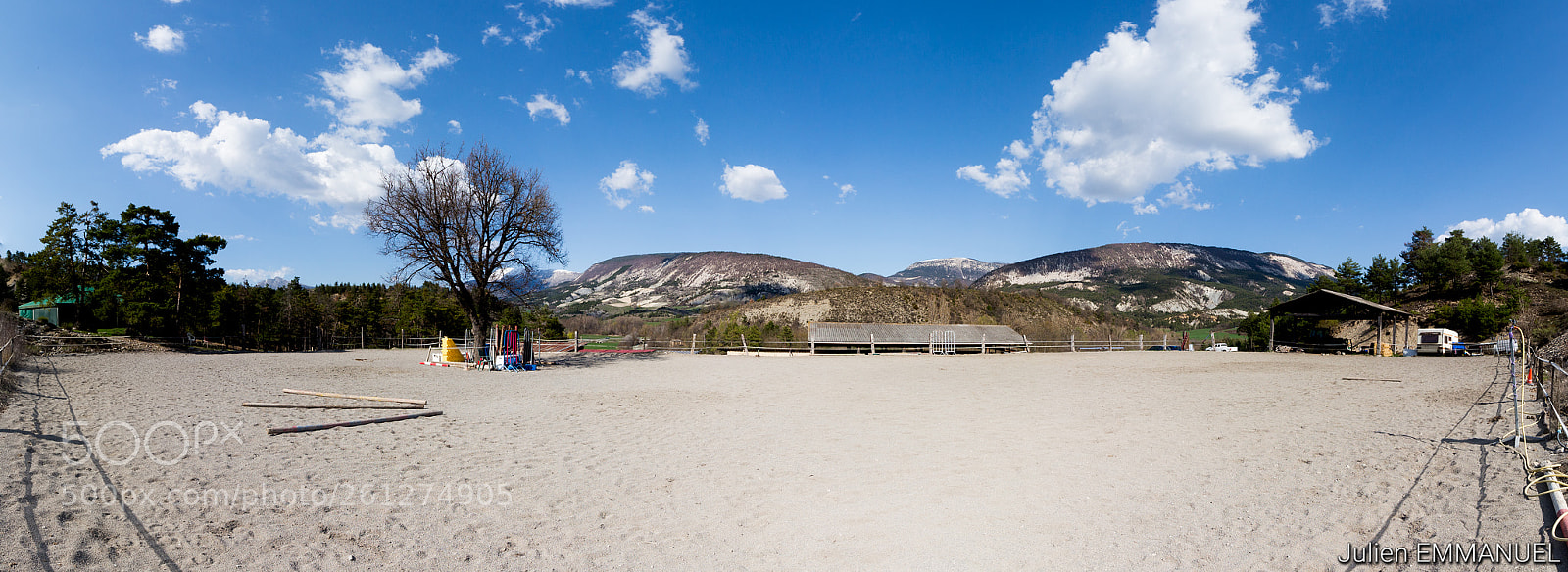 Canon EOS 700D (EOS Rebel T5i / EOS Kiss X7i) sample photo. The arena photography