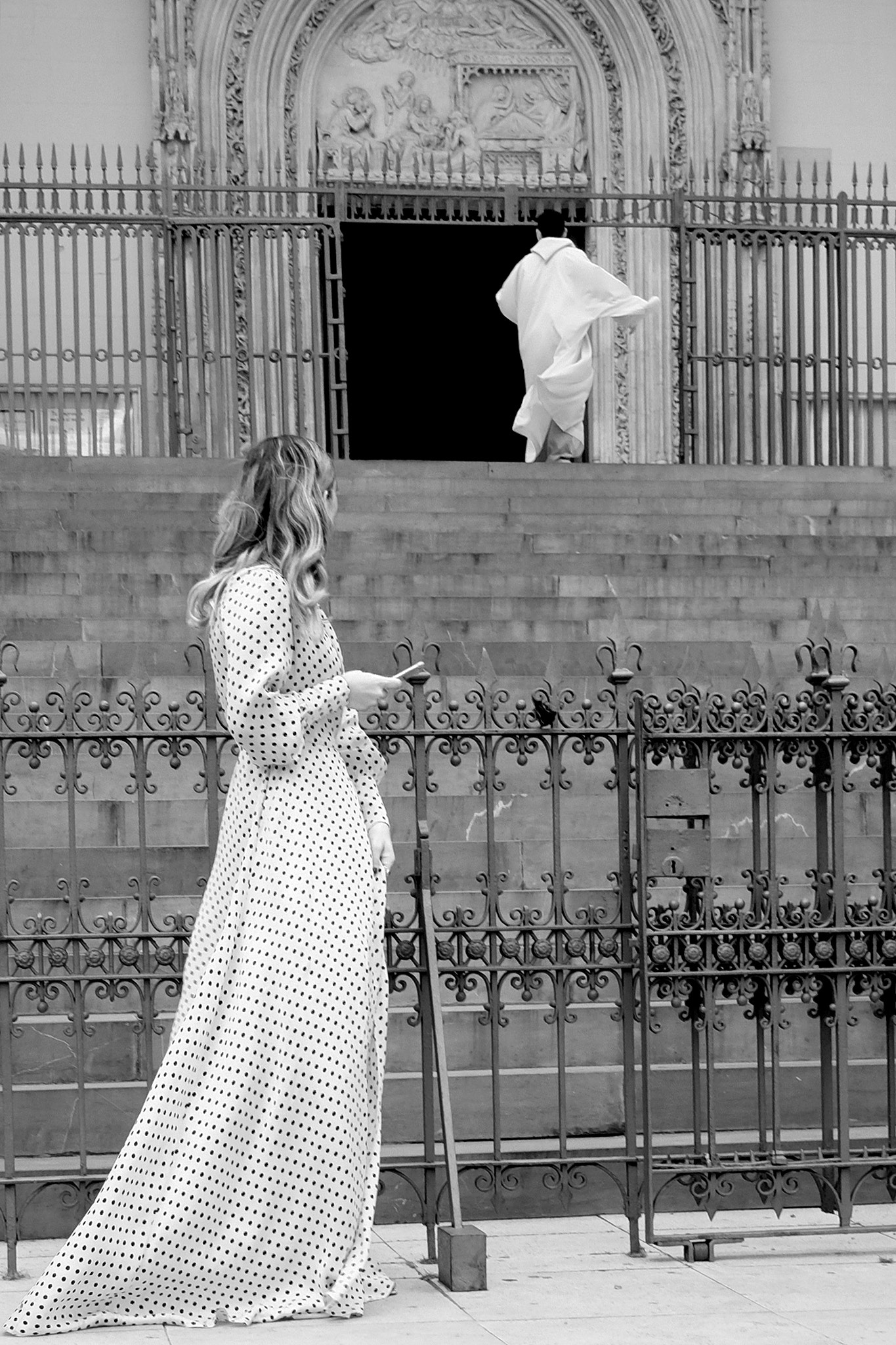 Fujifilm X70 sample photo. Don't run away... photography