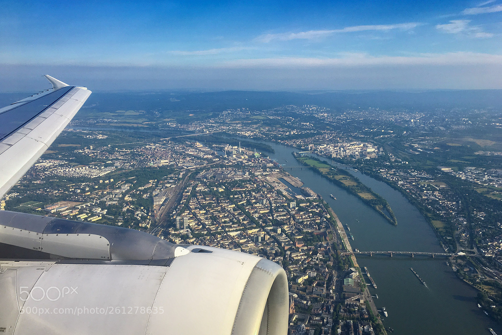 Apple iPhone 6s sample photo. Approach to frankfurt above photography