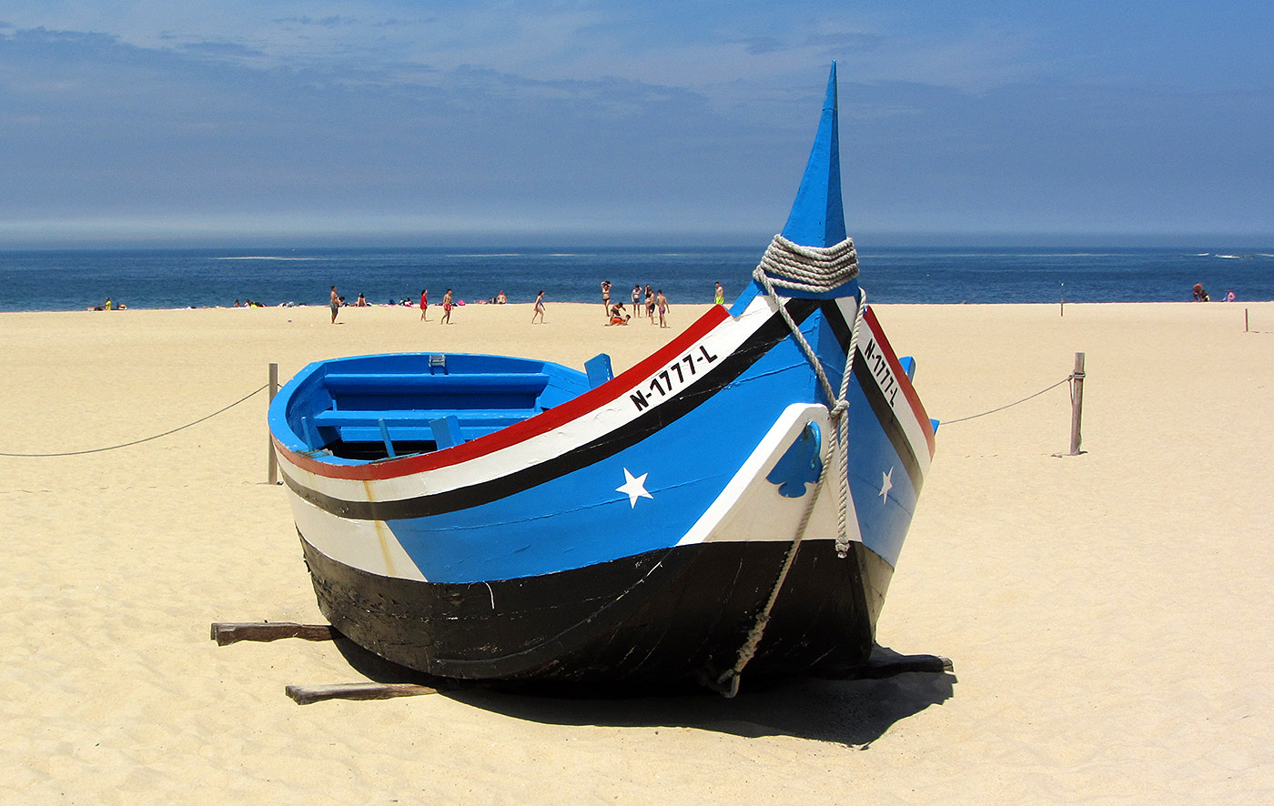 Canon PowerShot SX230 HS sample photo. Nazaré ... on the beach !!!! photography