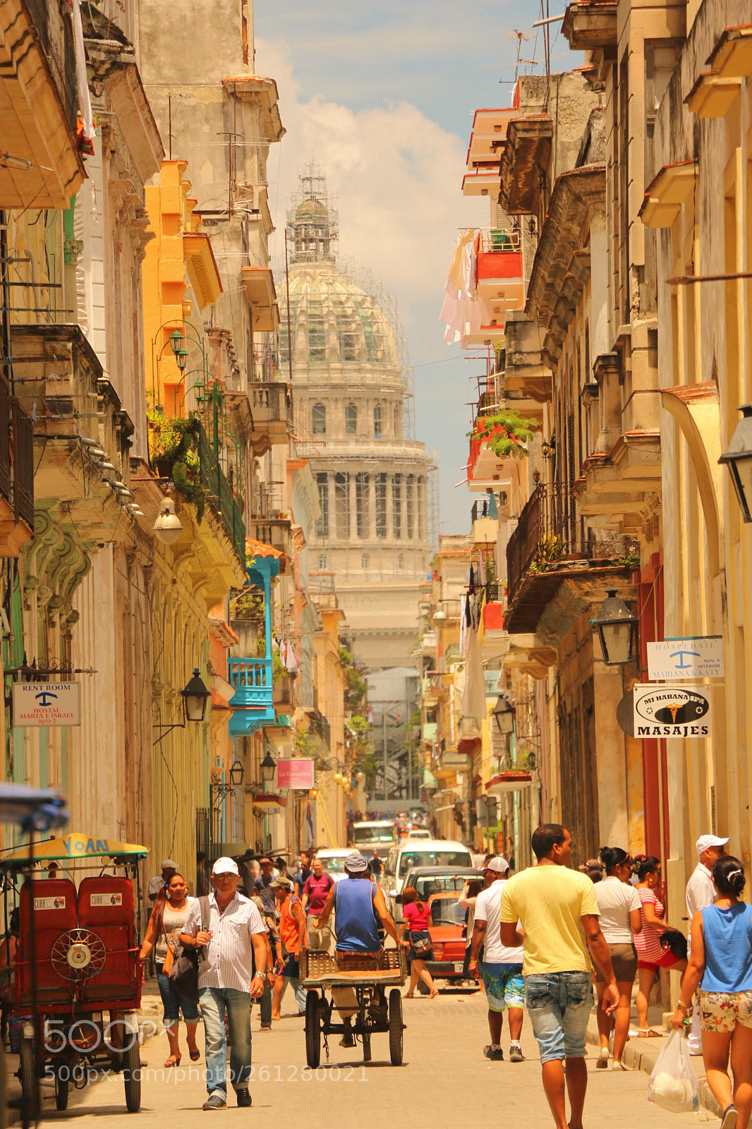 Canon EOS 70D sample photo. Authentic havana. photography