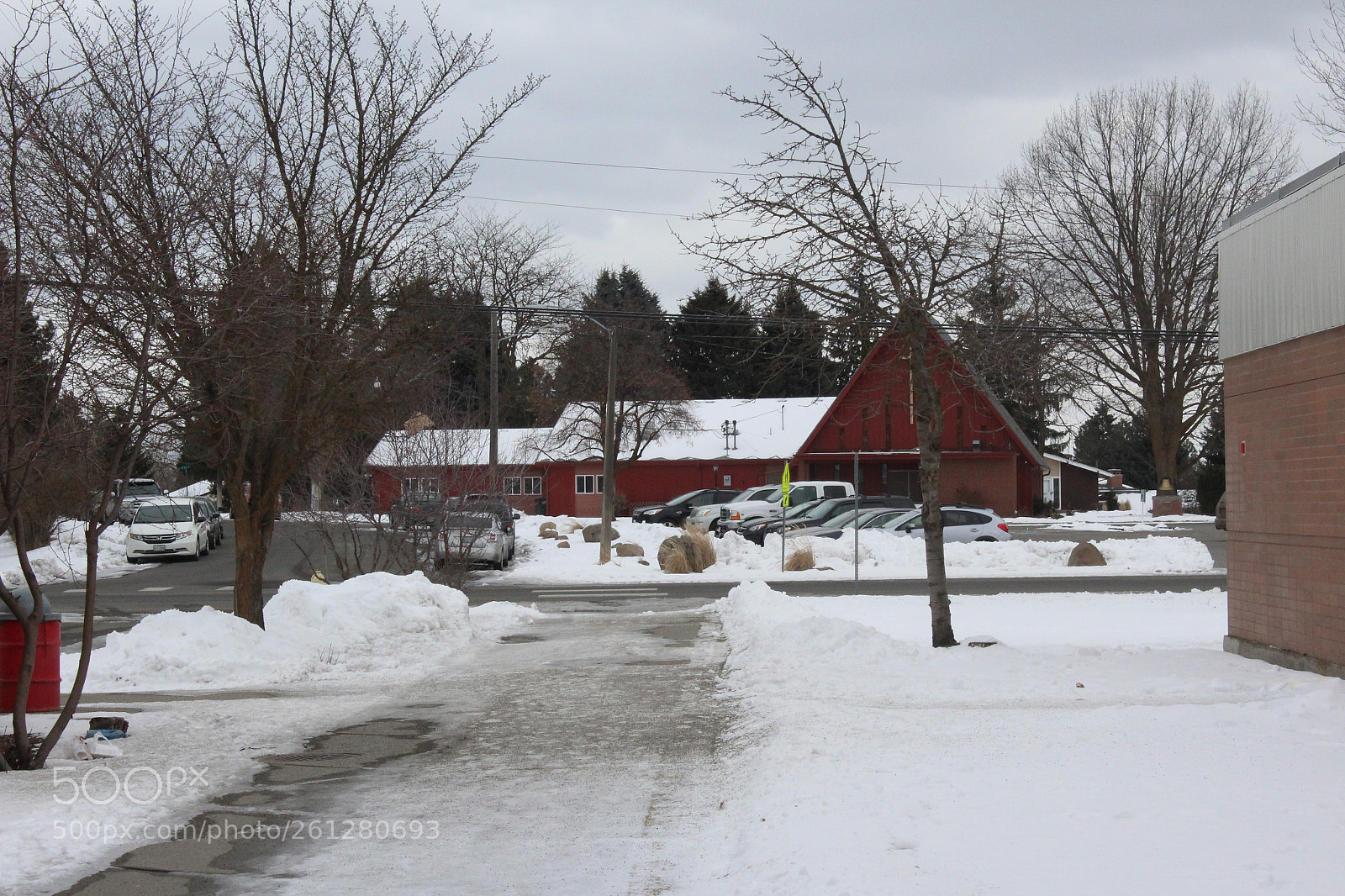 Canon EOS 1200D (EOS Rebel T5 / EOS Kiss X70 / EOS Hi) sample photo. Composition photography