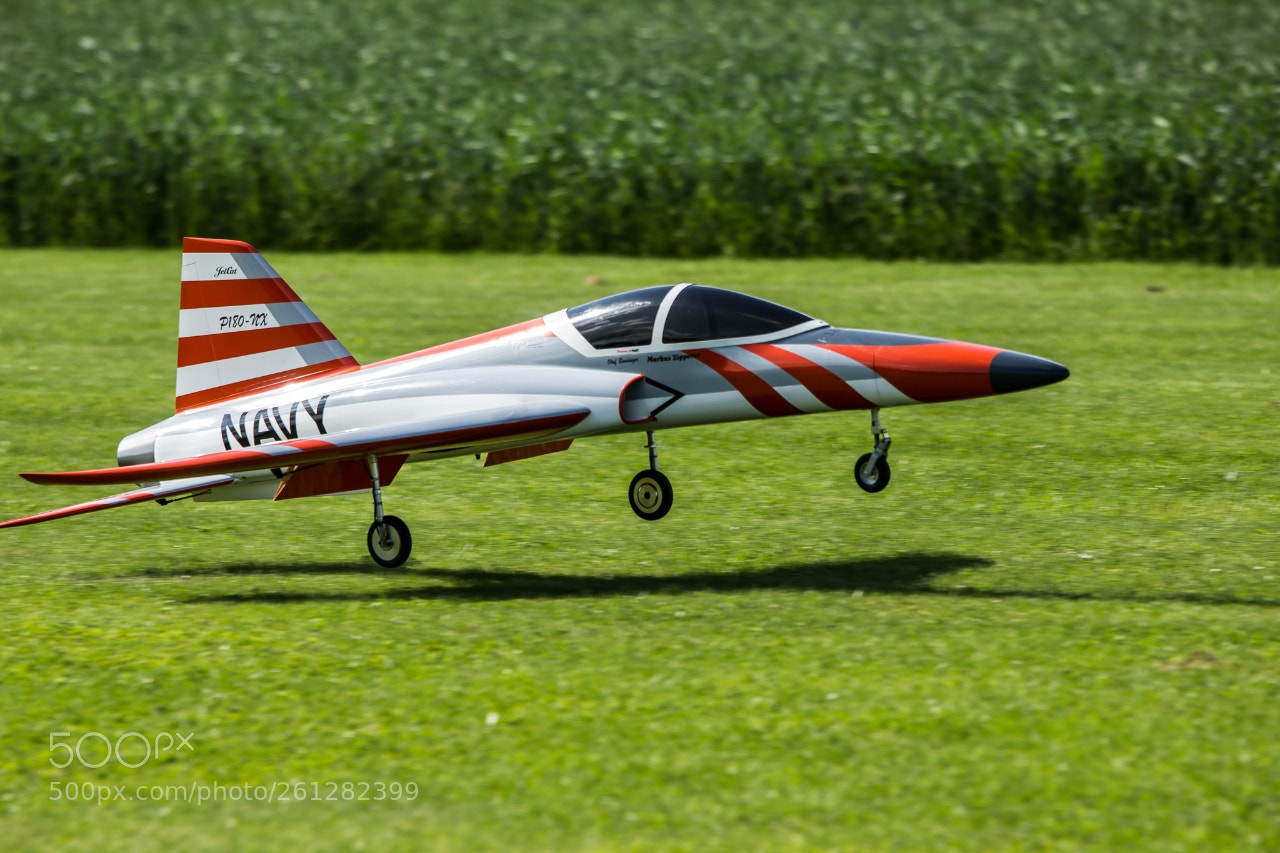 Canon EOS 1200D (EOS Rebel T5 / EOS Kiss X70 / EOS Hi) sample photo. Jet over stetten photography