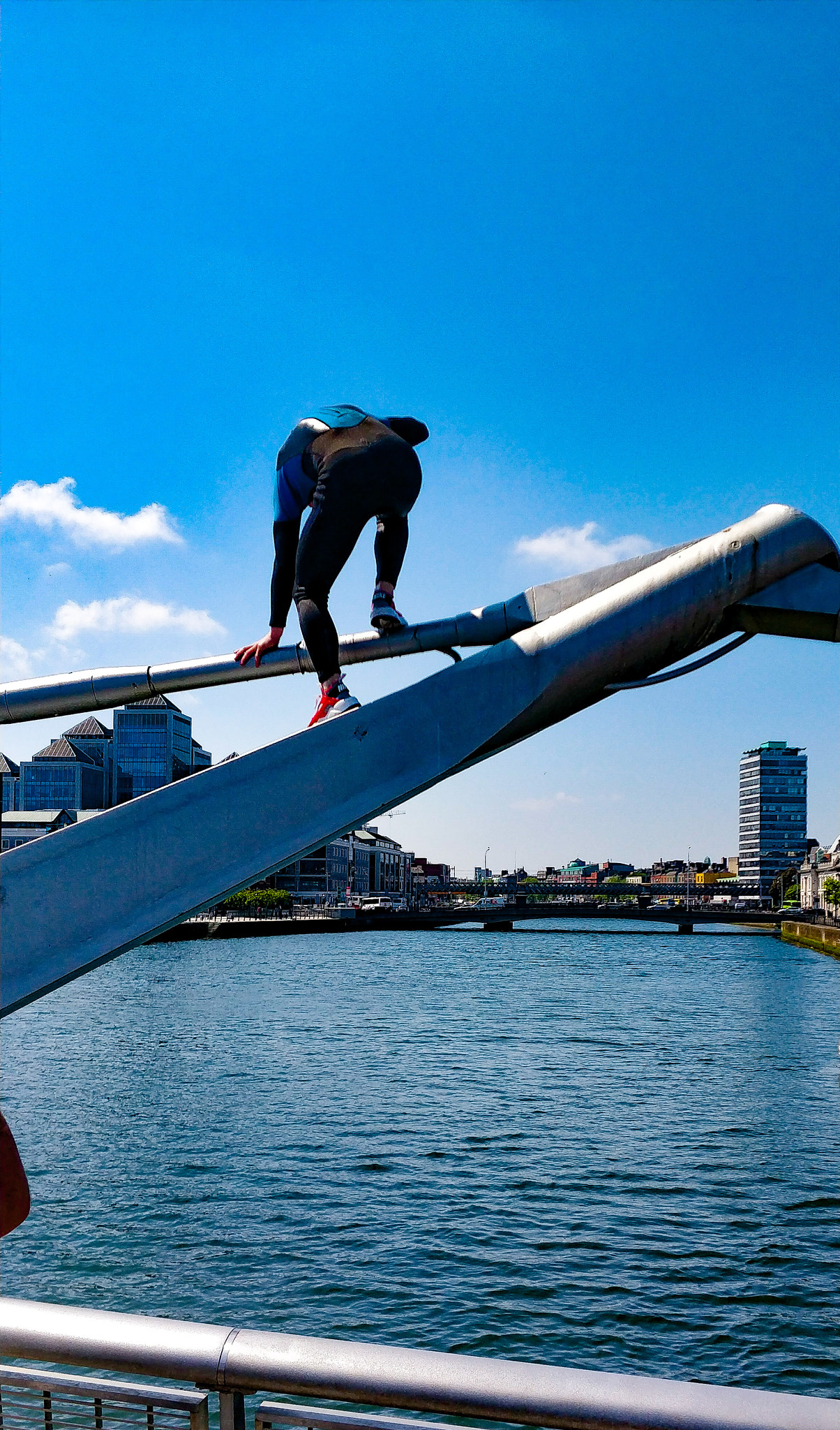 OnePlus 5T sample photo. If your friends jumped off a bridge.... photography