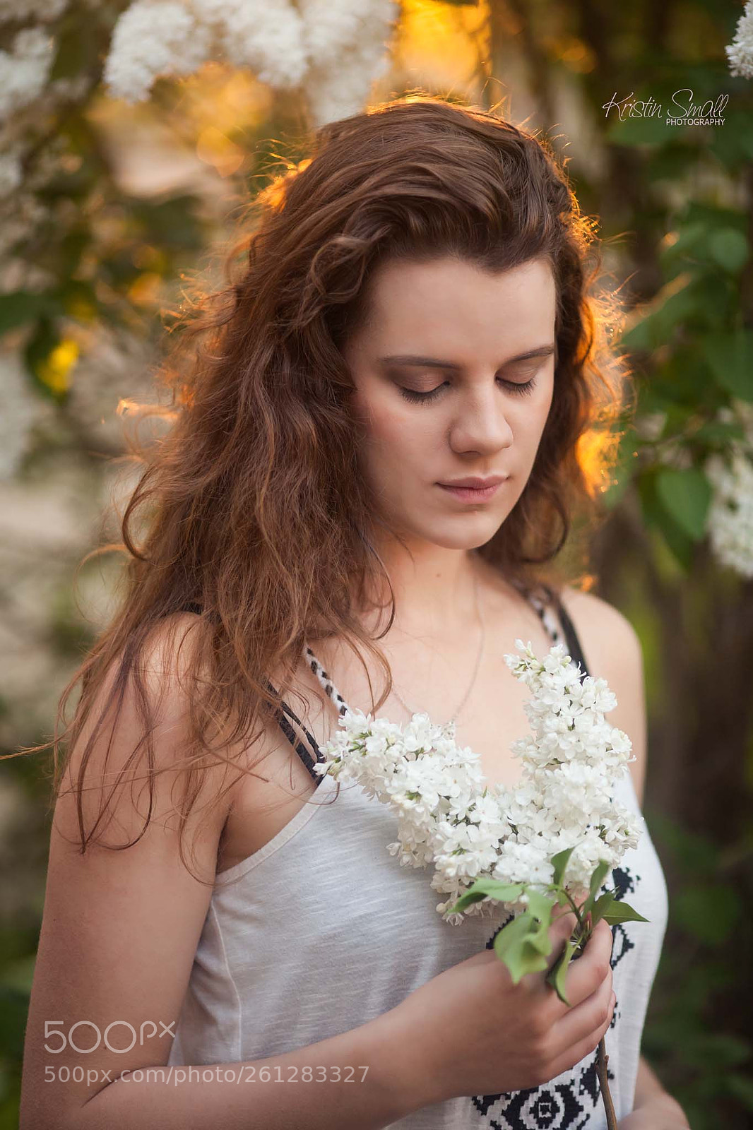 Canon EOS 5D Mark II sample photo. Demure photography
