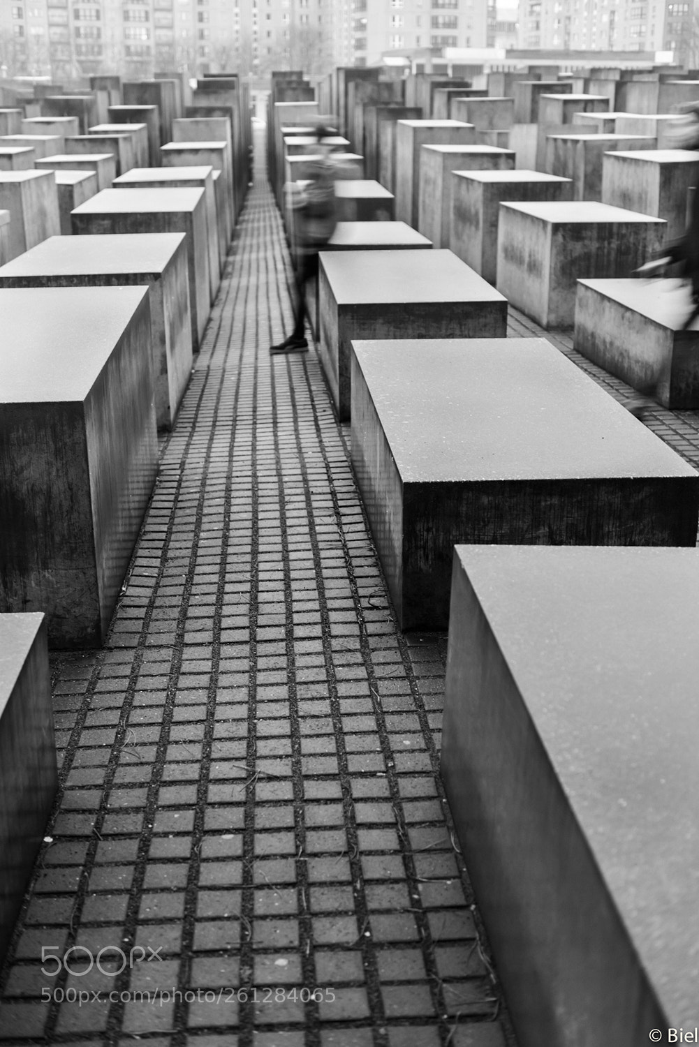 Nikon D610 sample photo. Ghosts of berlin photography