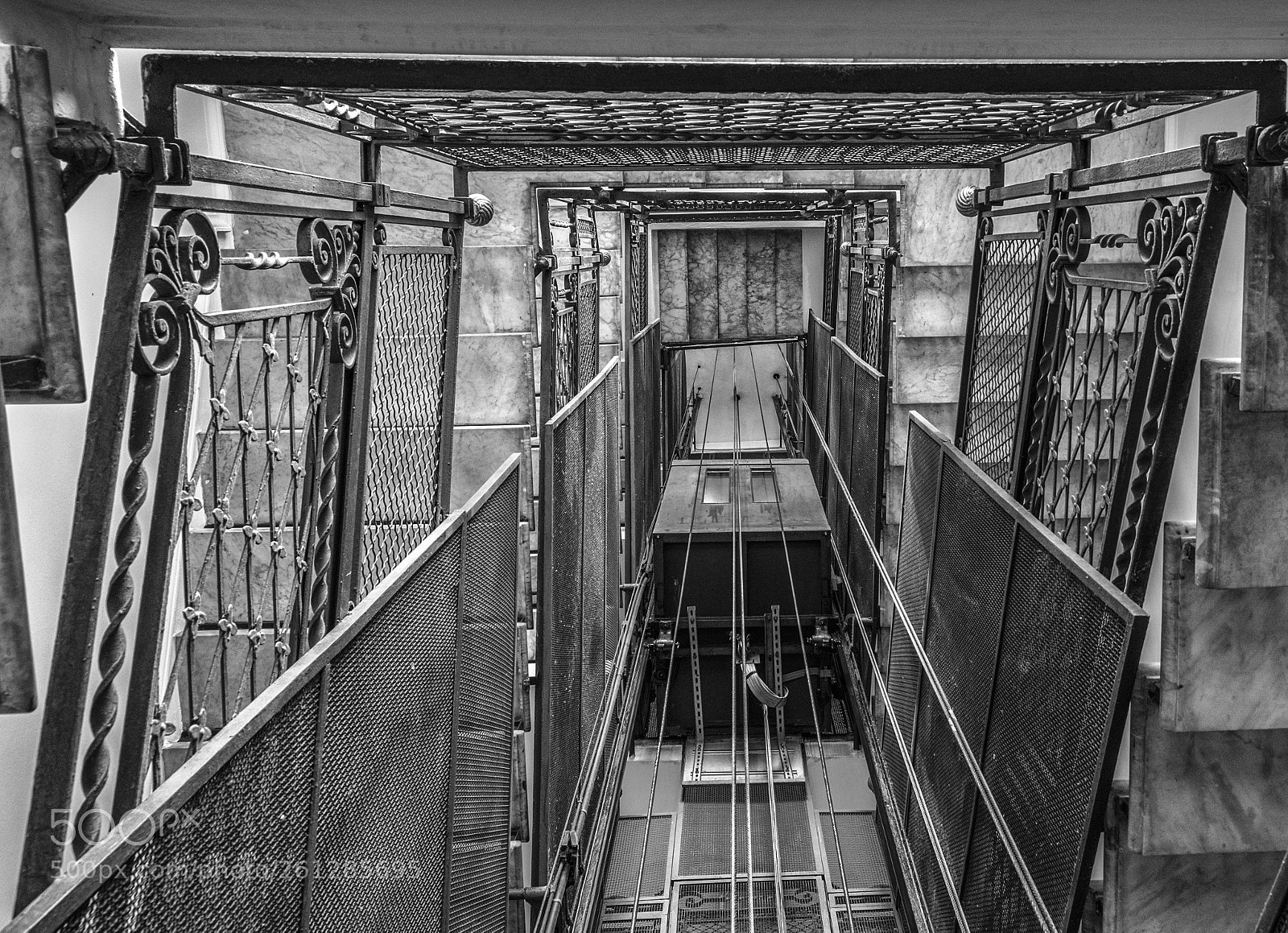 Fujifilm X-T20 sample photo. Lift photography