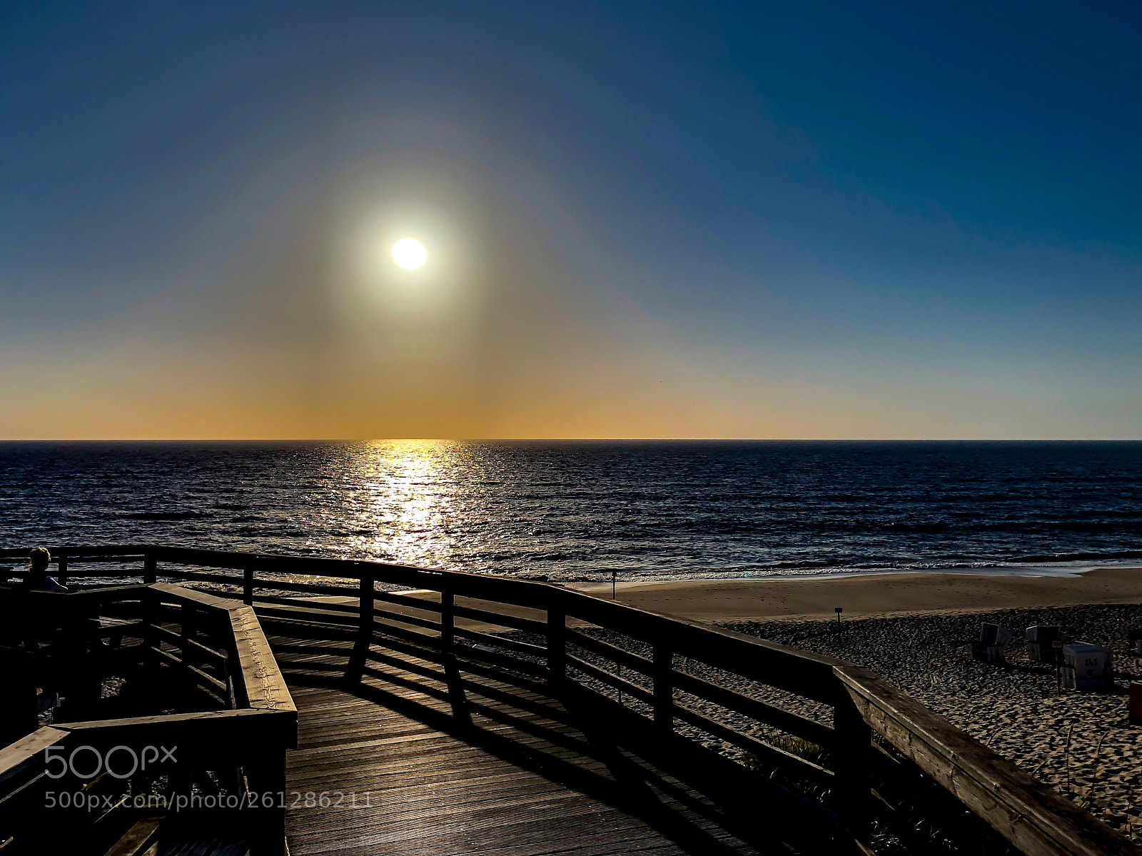 Apple iPhone X sample photo. Sunset at the beach photography