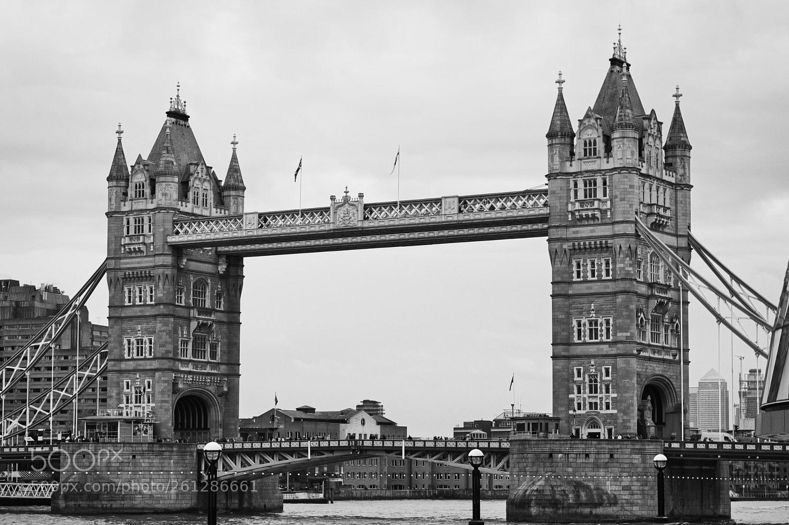 Canon EOS 450D (EOS Rebel XSi / EOS Kiss X2) sample photo. London bridge photography