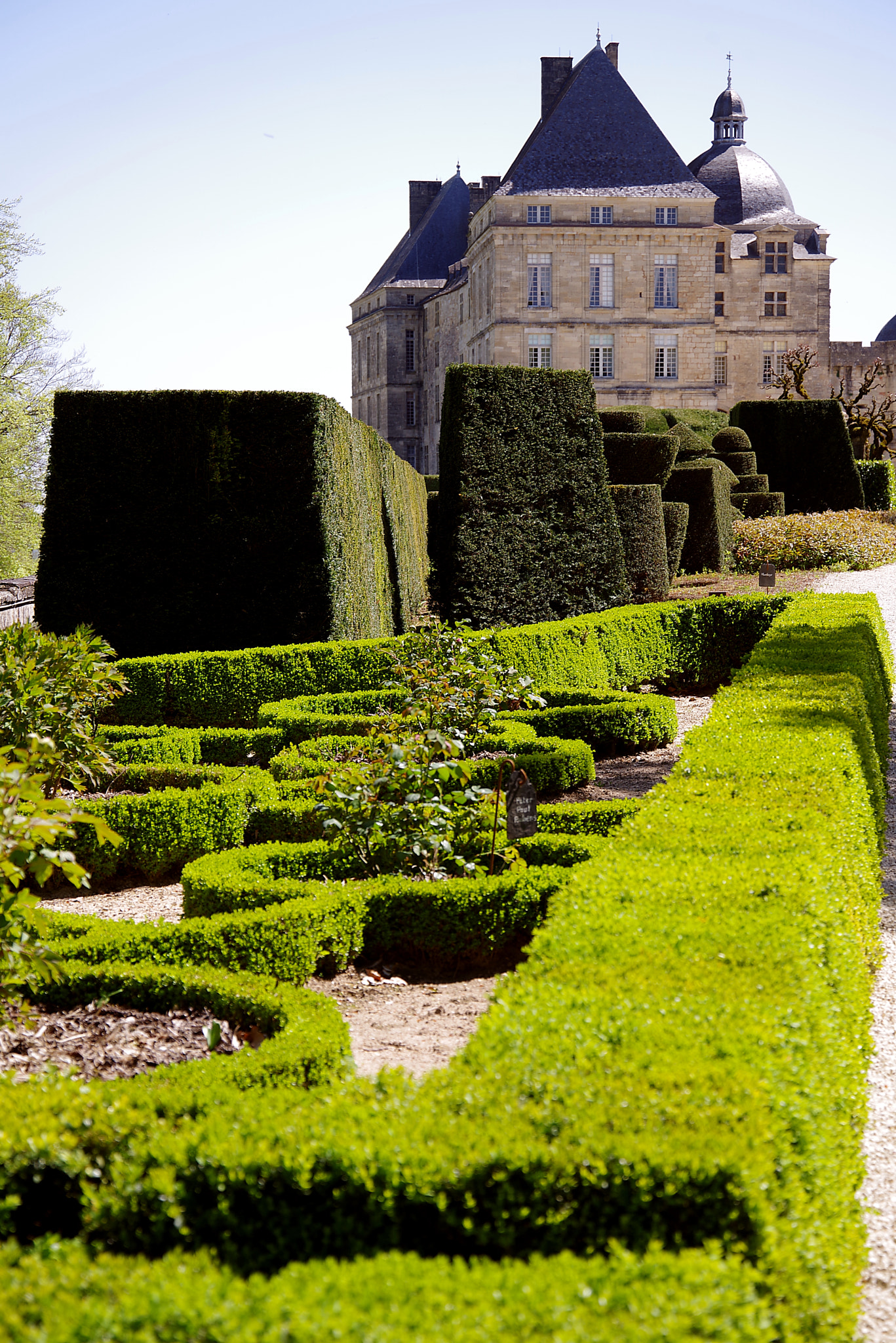 Pentax K-1 sample photo. Château de hautefort ii photography