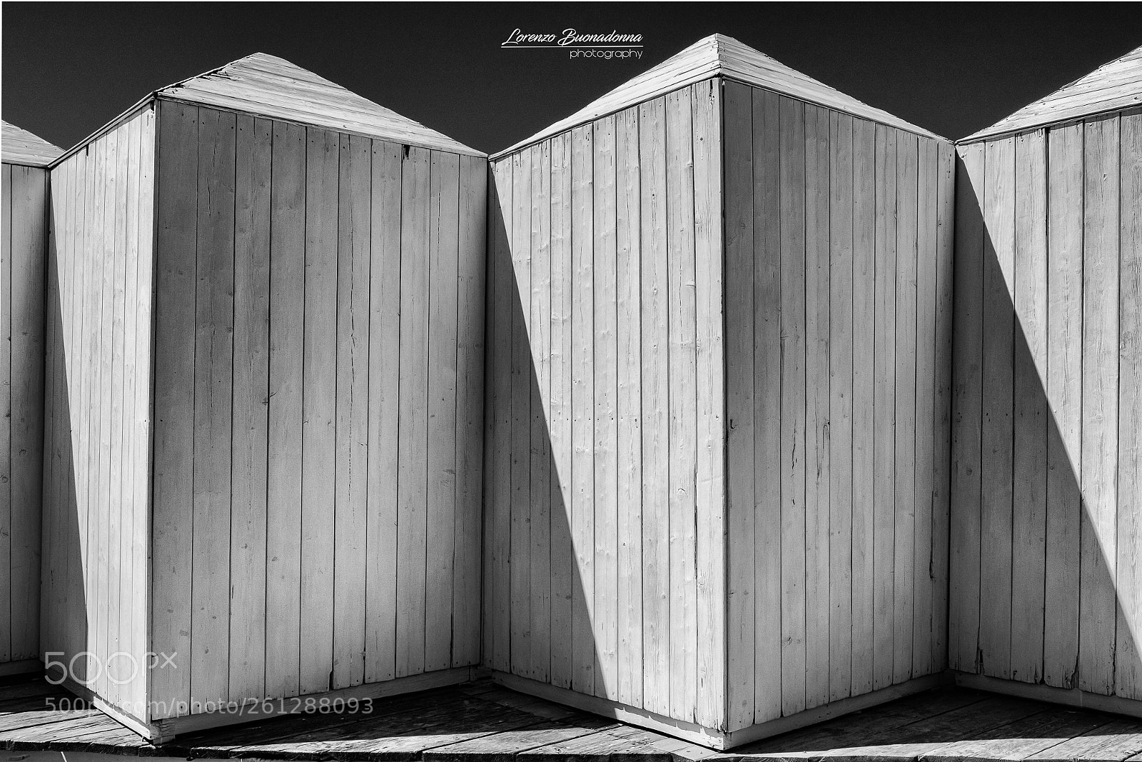 Canon EOS 7D Mark II sample photo. Structures b&w photography