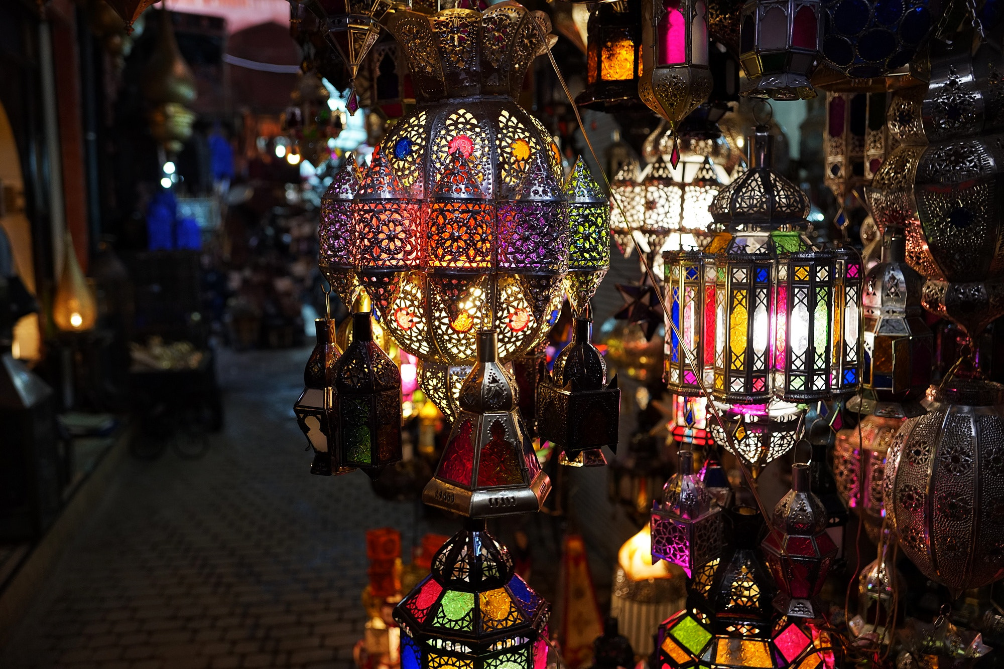 Sony a99 II sample photo. Lights photography