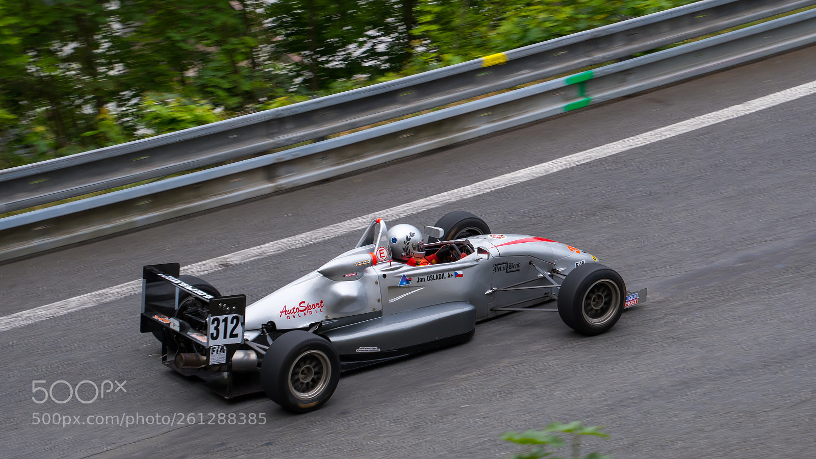 Nikon D500 sample photo. Hill climb photography