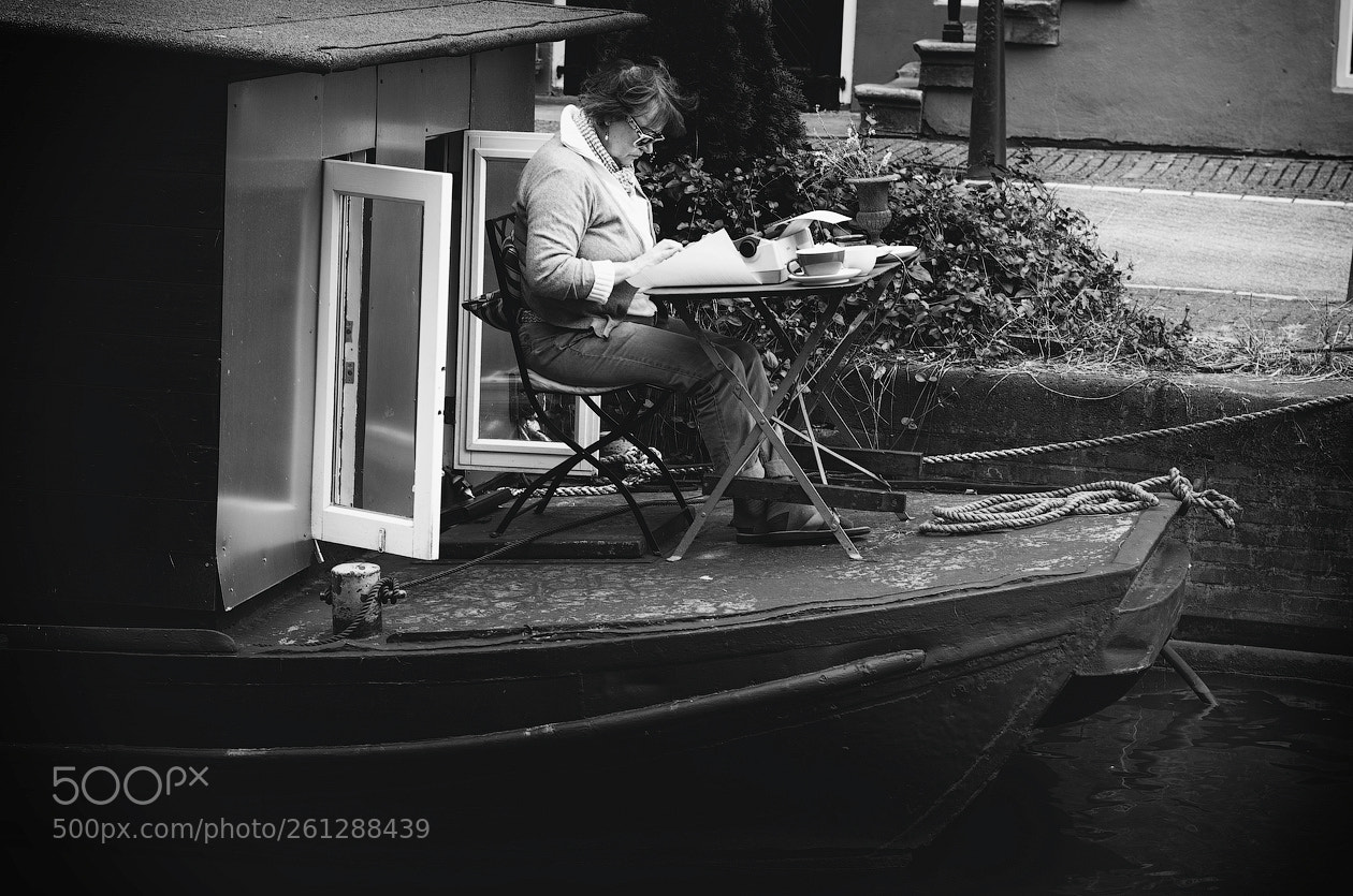 Pentax K-5 sample photo. Leaving on an amsterdam photography