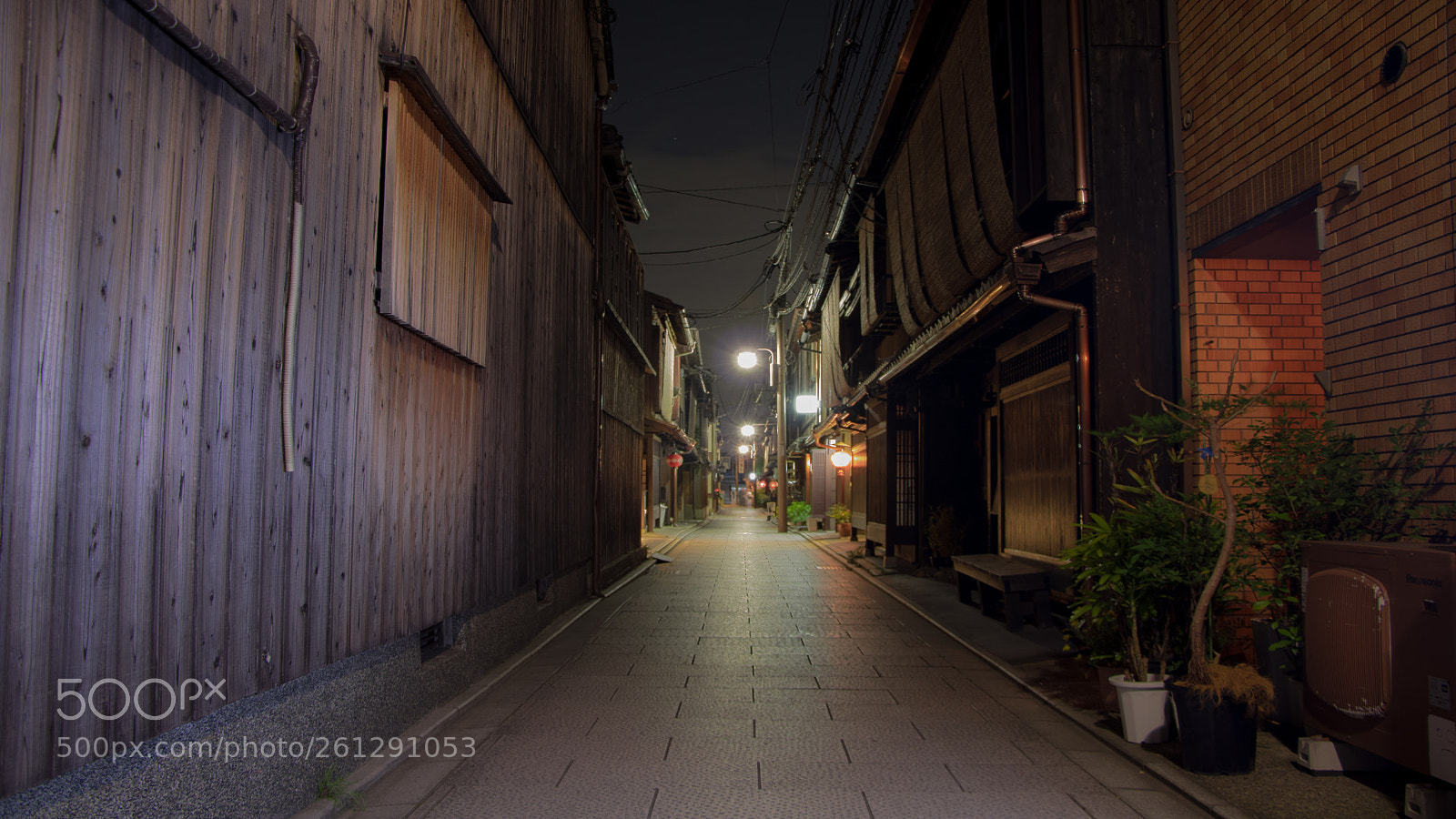 Canon EOS 750D (EOS Rebel T6i / EOS Kiss X8i) sample photo. Gion by night, kyoto photography