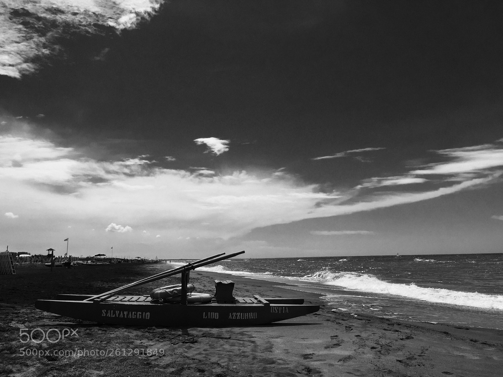 Apple iPhone 6 sample photo. Melancholy beach photography