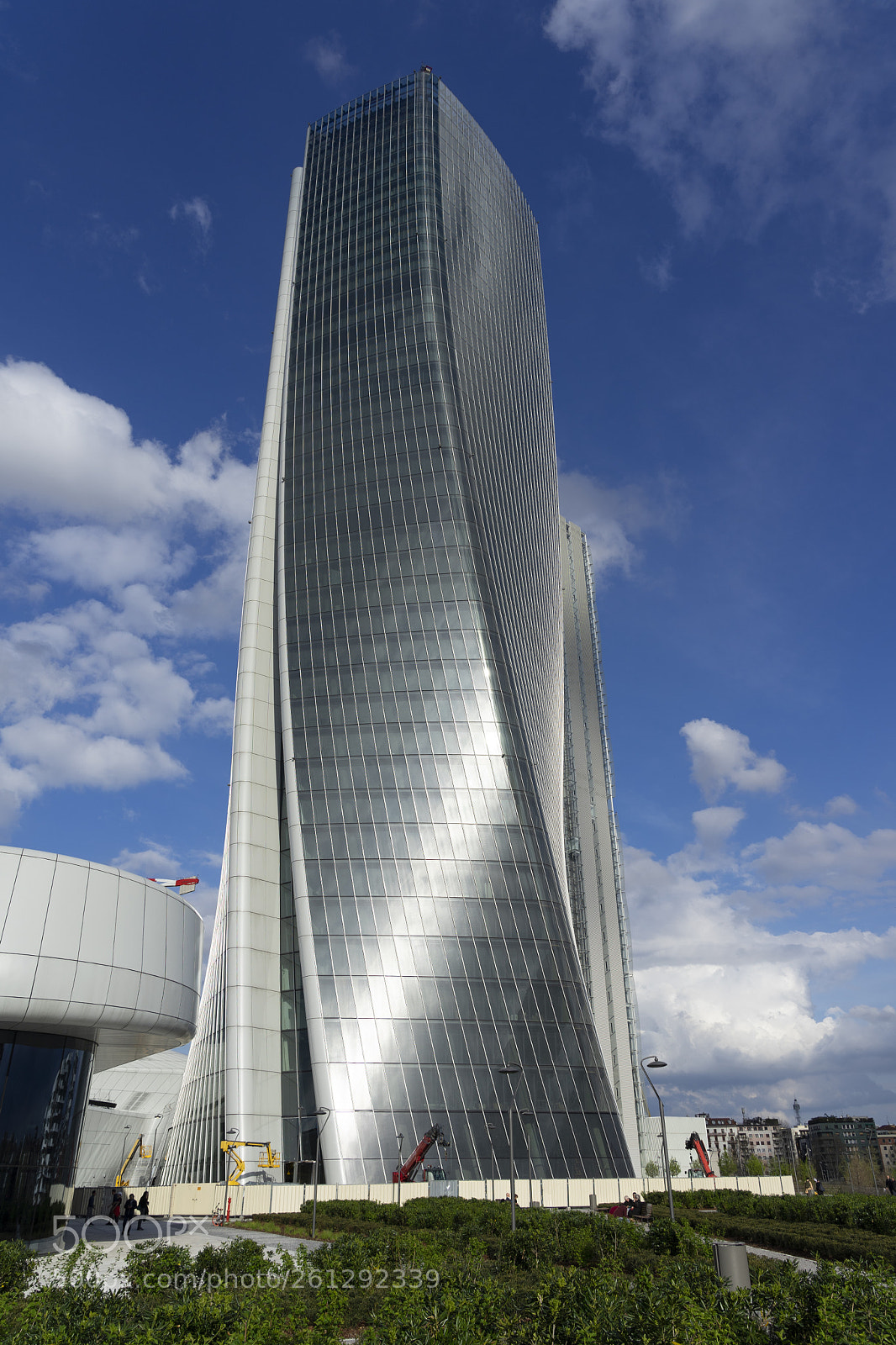 Sony a7 II sample photo. Hadid tower at citylife photography