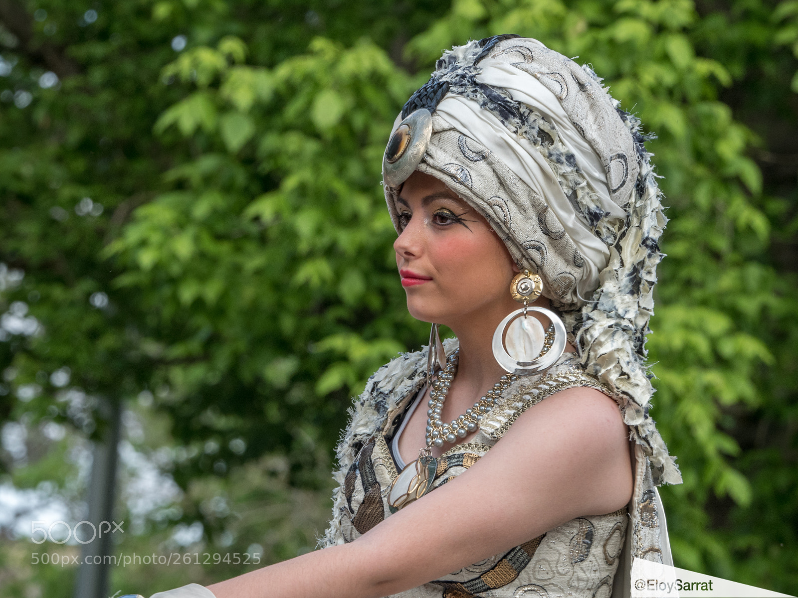 Olympus OM-D E-M5 II sample photo. Festa major de lleida photography
