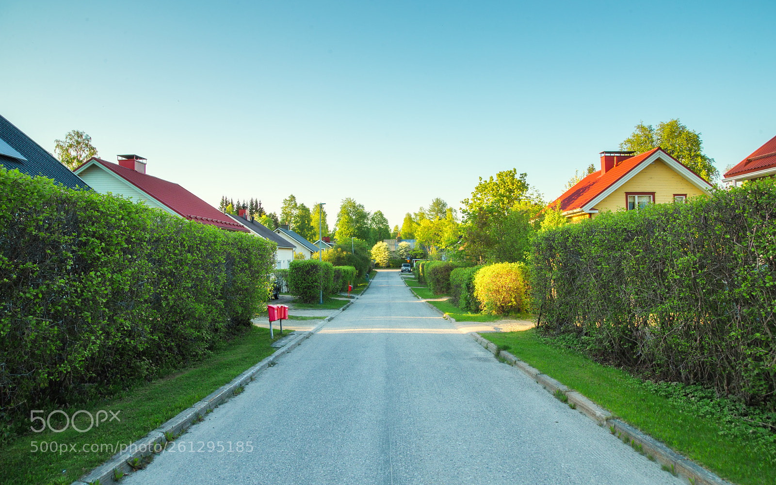 Canon EOS-1D X sample photo. Street of small houses photography