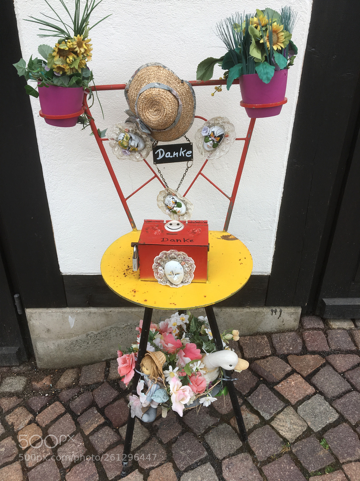 Apple iPhone 6s sample photo. Idylle am eingang photography
