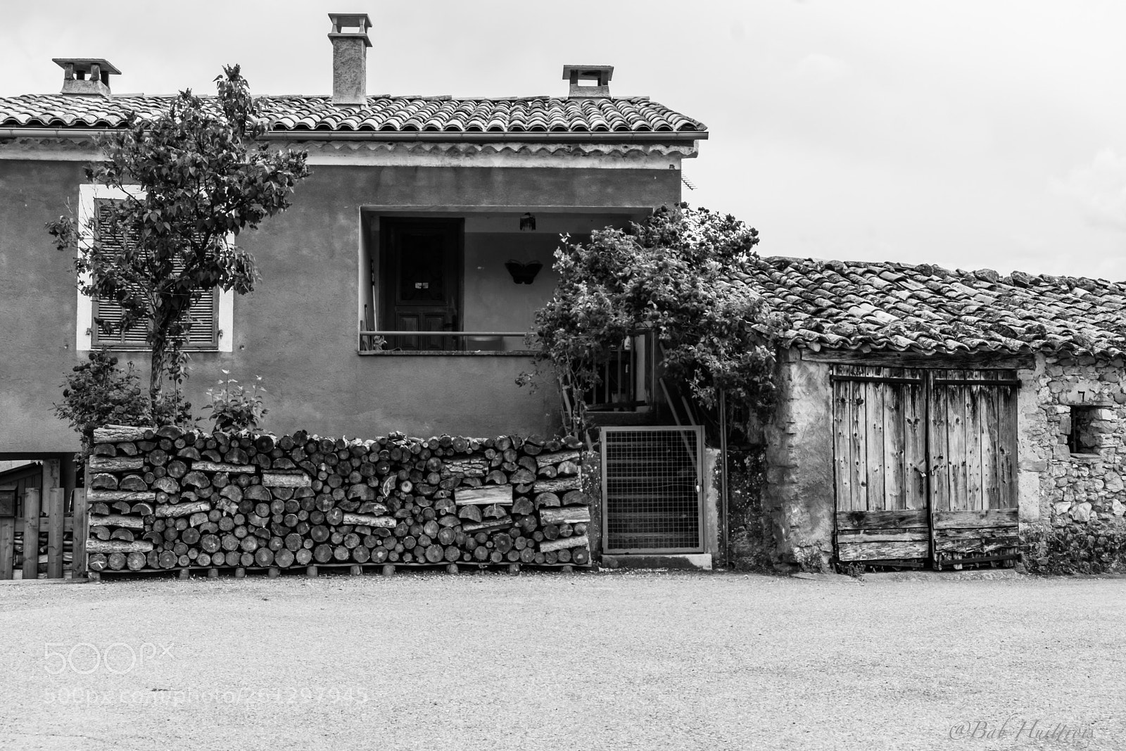 Fujifilm X-T2 sample photo. Castellet lès sausses photography