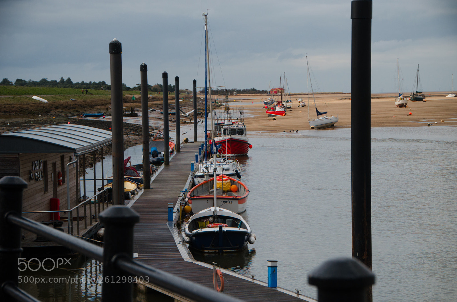 Nikon D5100 sample photo. Norfolk boat lineup photography