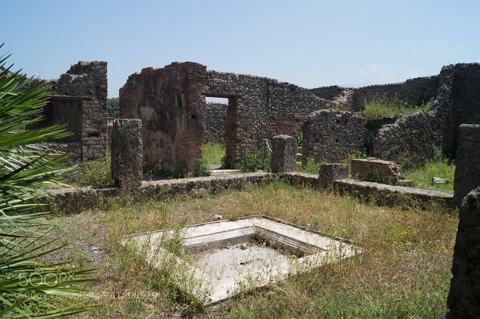 Sony SLT-A58 sample photo. Pompei ruins photography