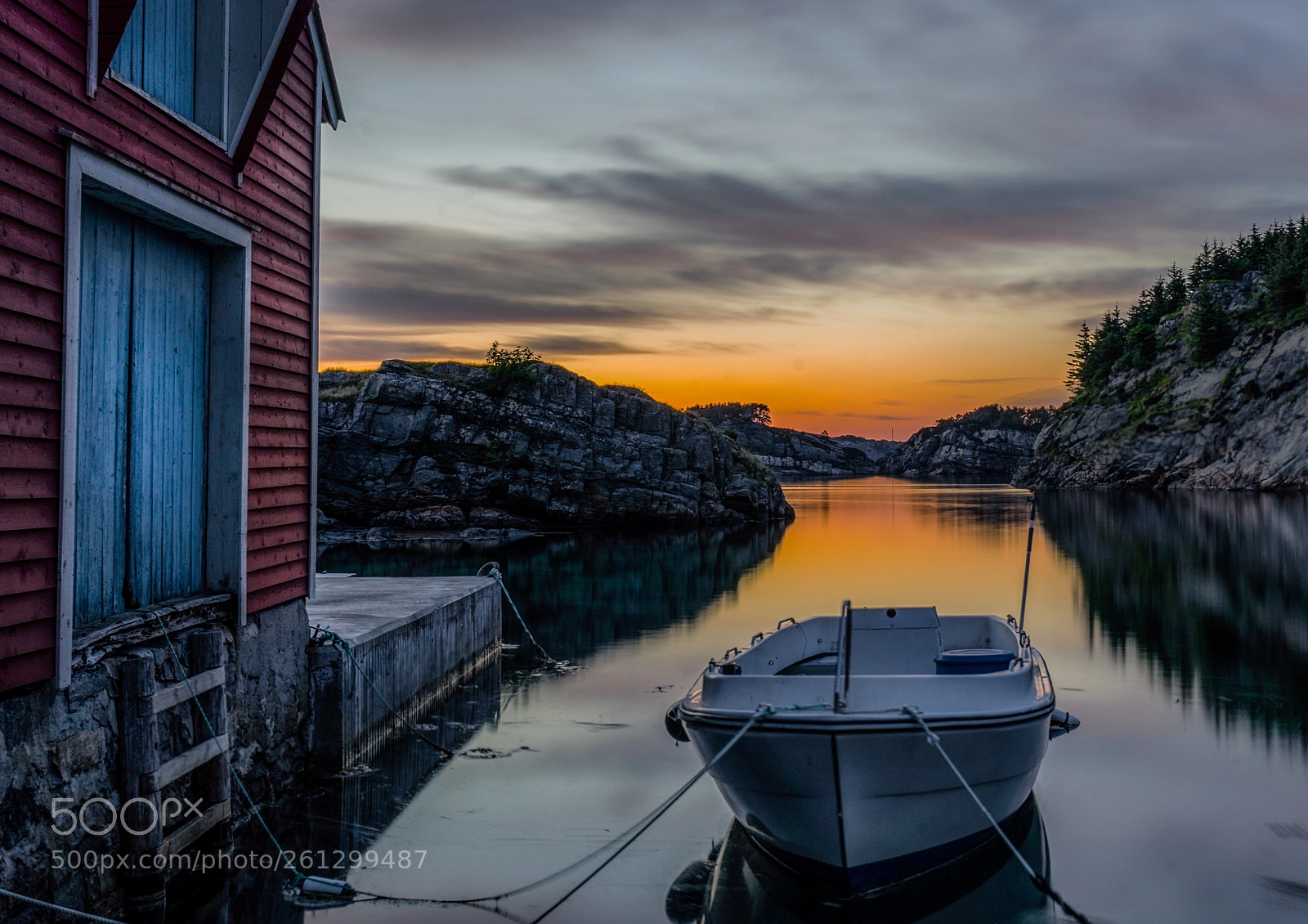 Sony a7 II sample photo. Evening boat photography