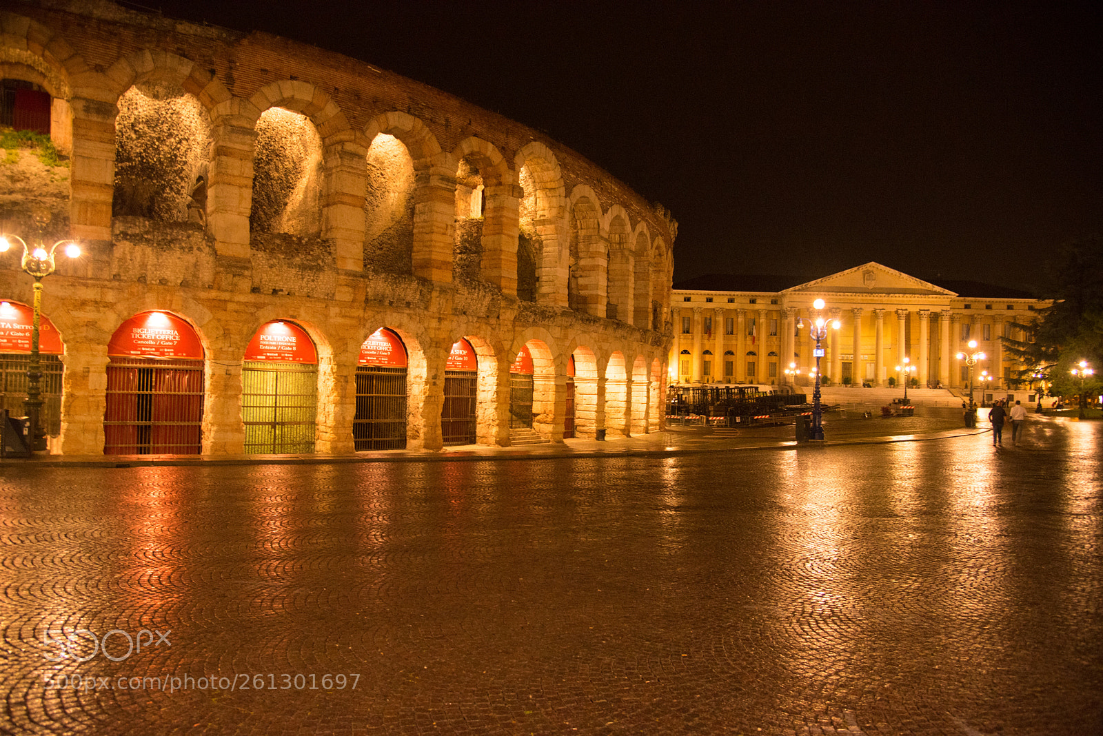 Nikon D750 sample photo. 2018_06_italy_verona_arena_rain photography