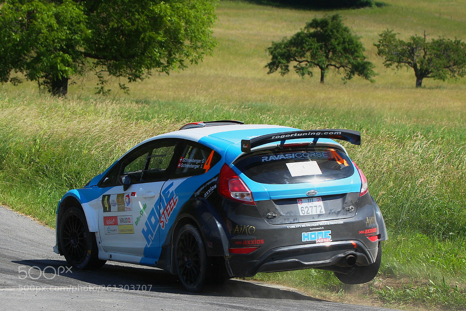 Canon EOS 600D (Rebel EOS T3i / EOS Kiss X5) sample photo. Rally chablais, switzerland, winner photography
